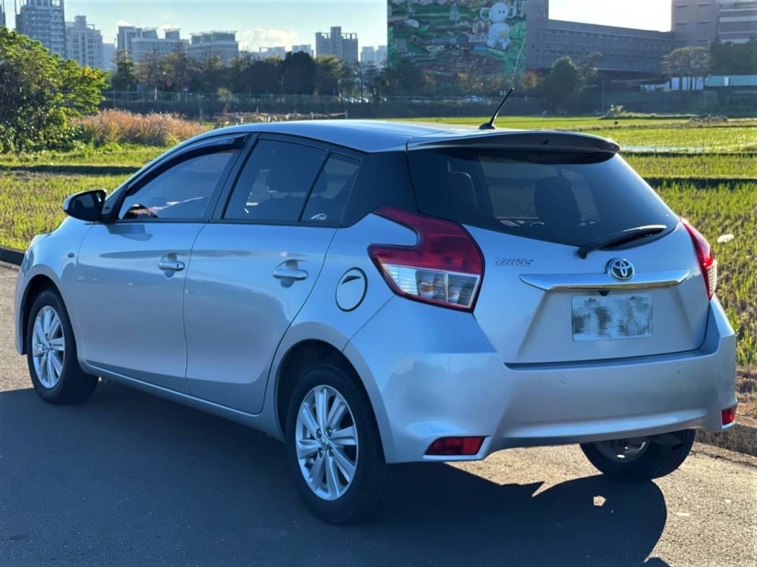 2016 Yaris 電話0909068733 同LINE 阿程  第4張相片