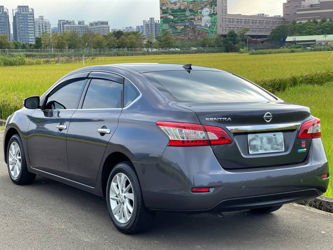 2015 Sentra 1.8 電話0909068733 同LINE 阿程  第3張相片