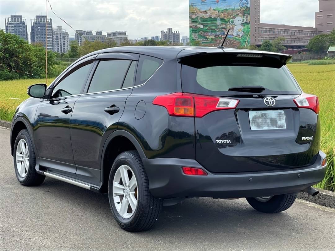 2013 Rav4 2.0 電話0909068733 同LINE 阿程  第5張相片