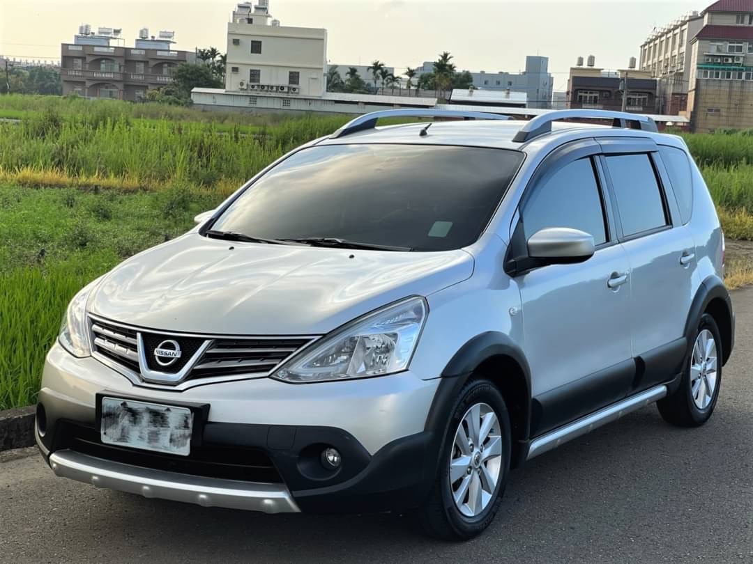2014 livina 電話0909068733 同LINE 阿程  第1張相片