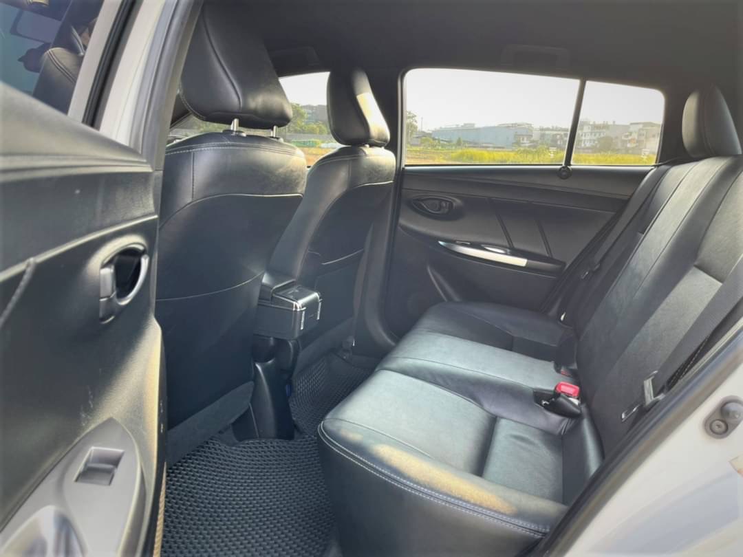 2014 Yaris 電話0909068733 同LINE 阿程  第3張相片