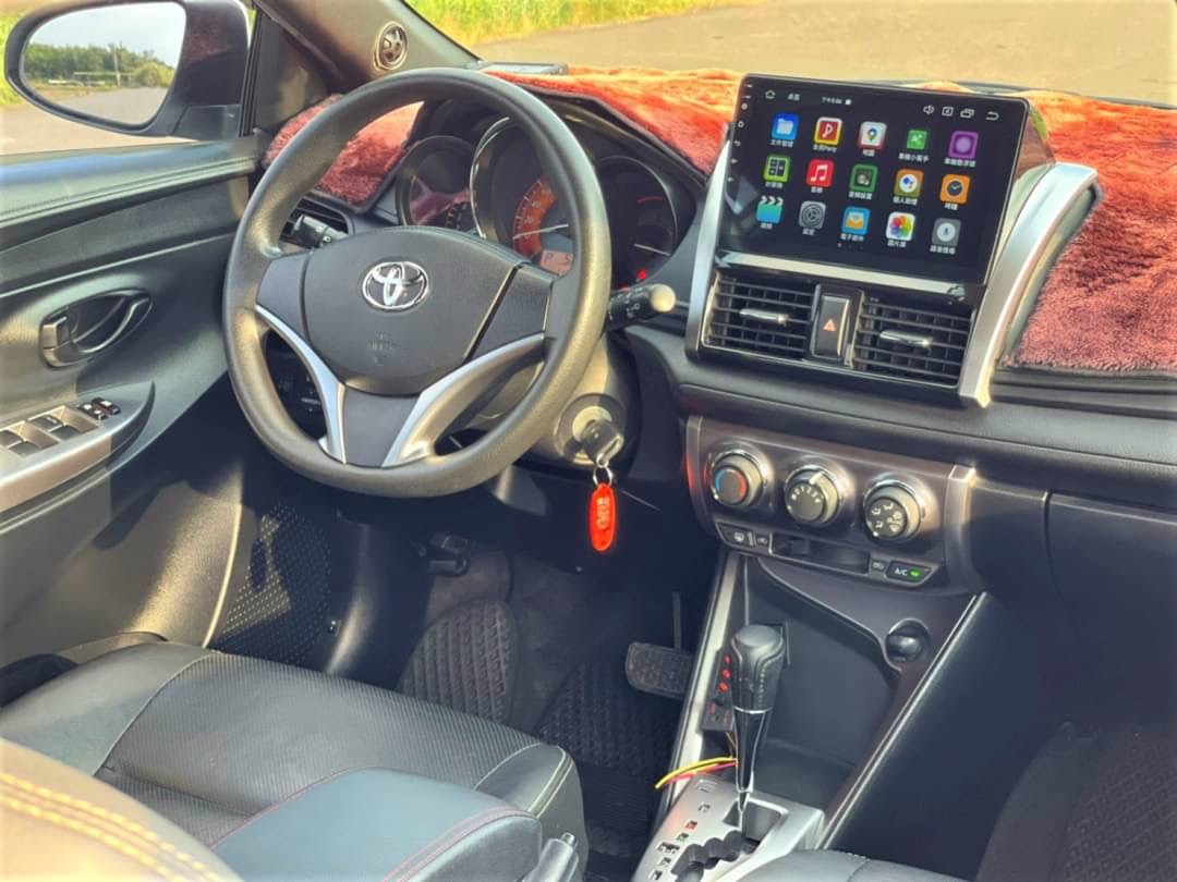 2014 Yaris 電話0909068733 同LINE 阿程  第4張相片