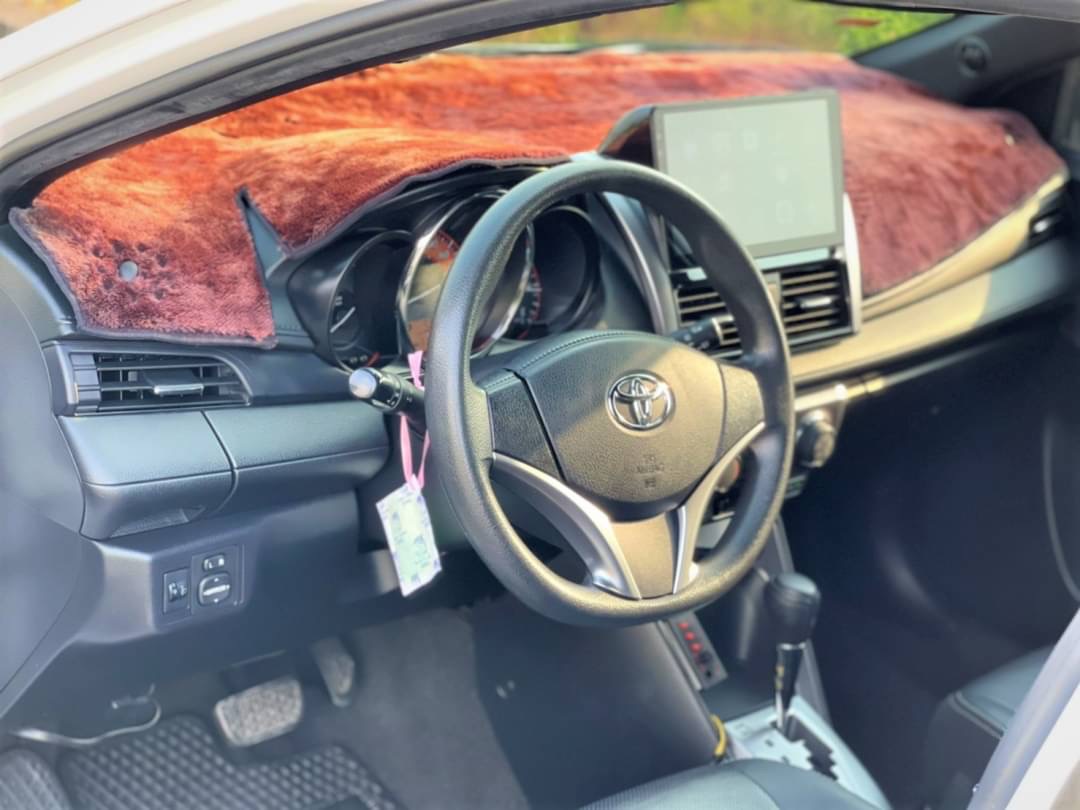 2014 Yaris 電話0909068733 同LINE 阿程  第5張相片