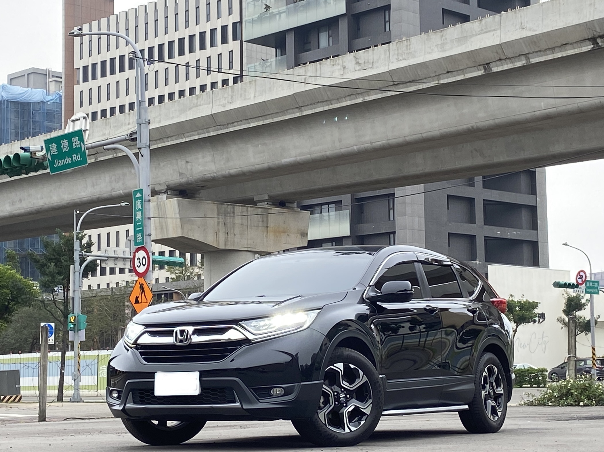 2018 CRV 1.5 電話0909068733 同LINE 阿程  第1張相片