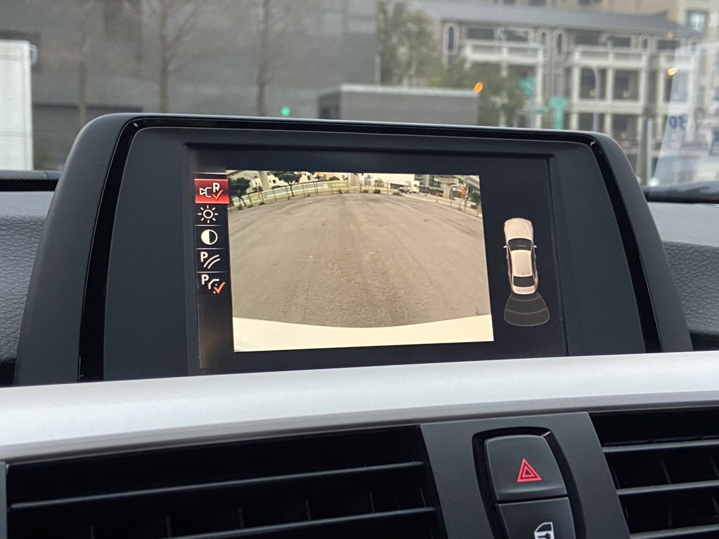 2015 Bmw 316 I 電話0909068733 同LINE 阿程  第9張相片