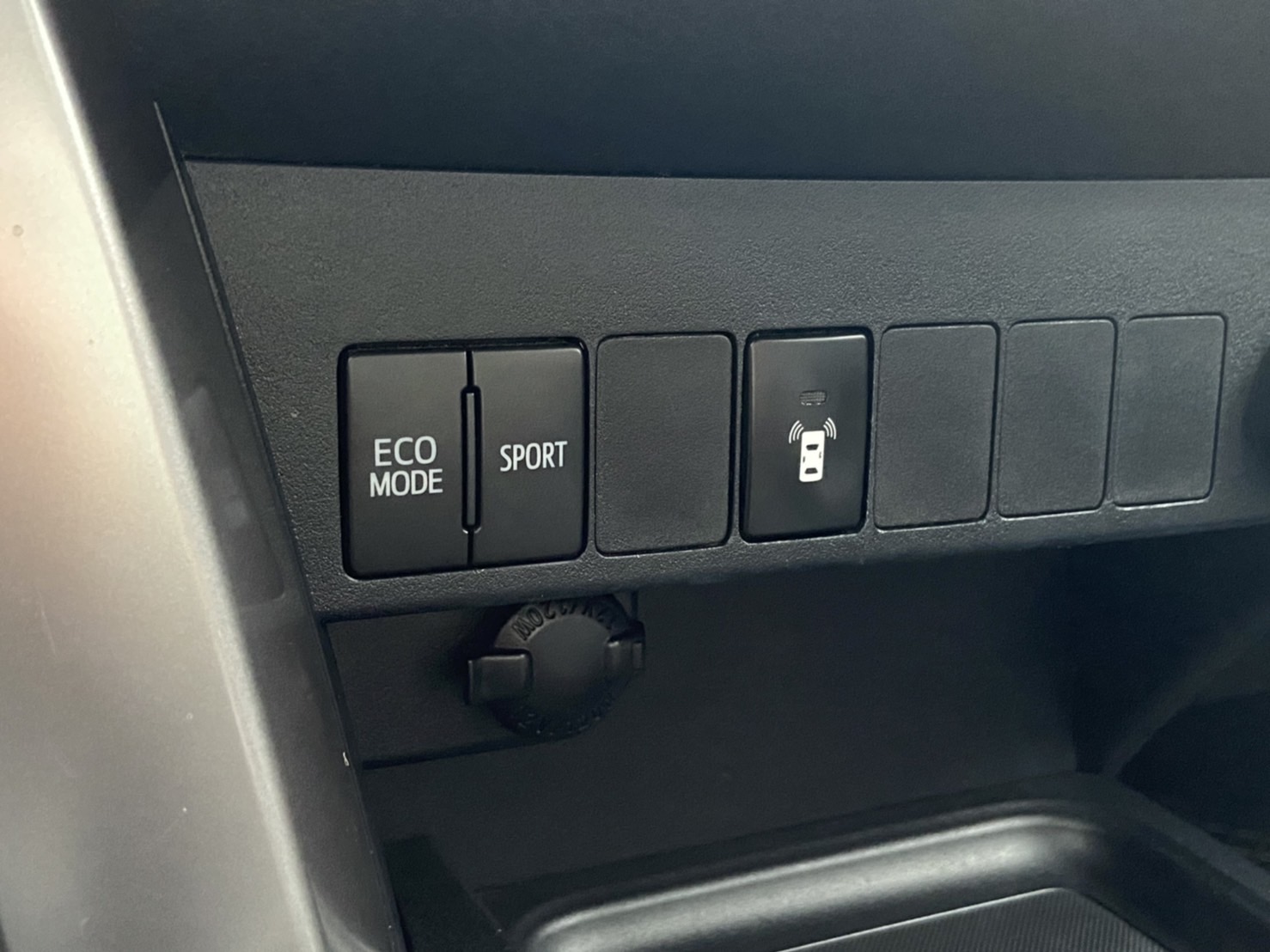 2016 Rav4 2.0 電話0909068733 同LINE 阿程  第7張相片