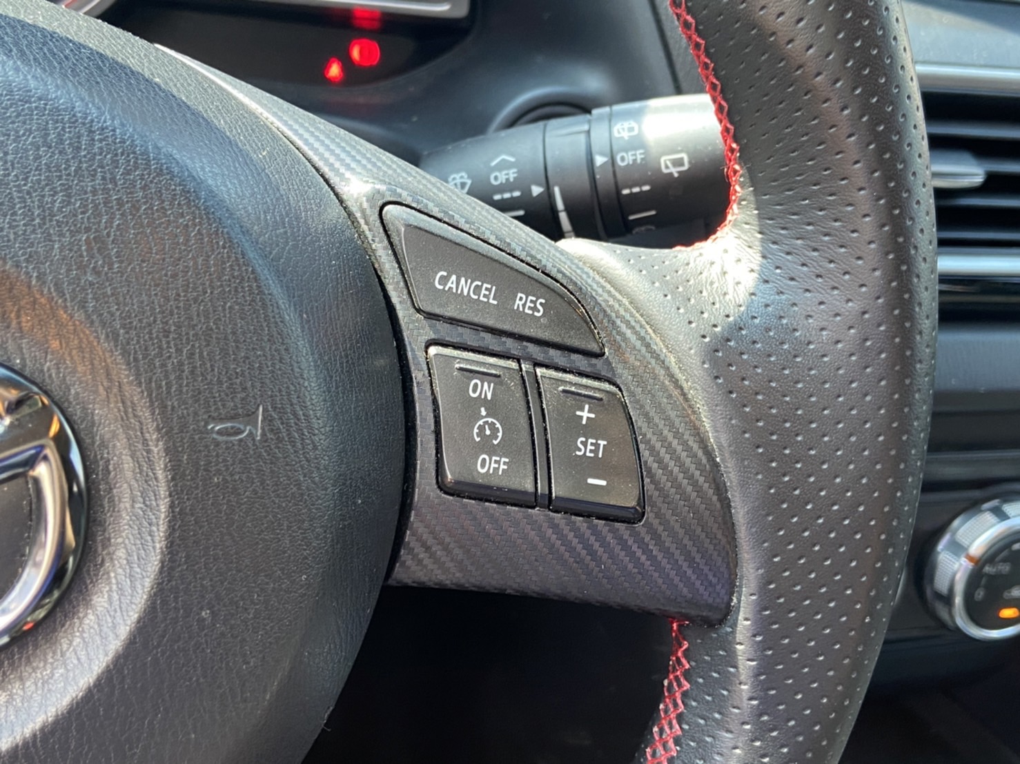2015 Mazda 3 2.0 電話0909068733 同LINE 阿程  第5張相片