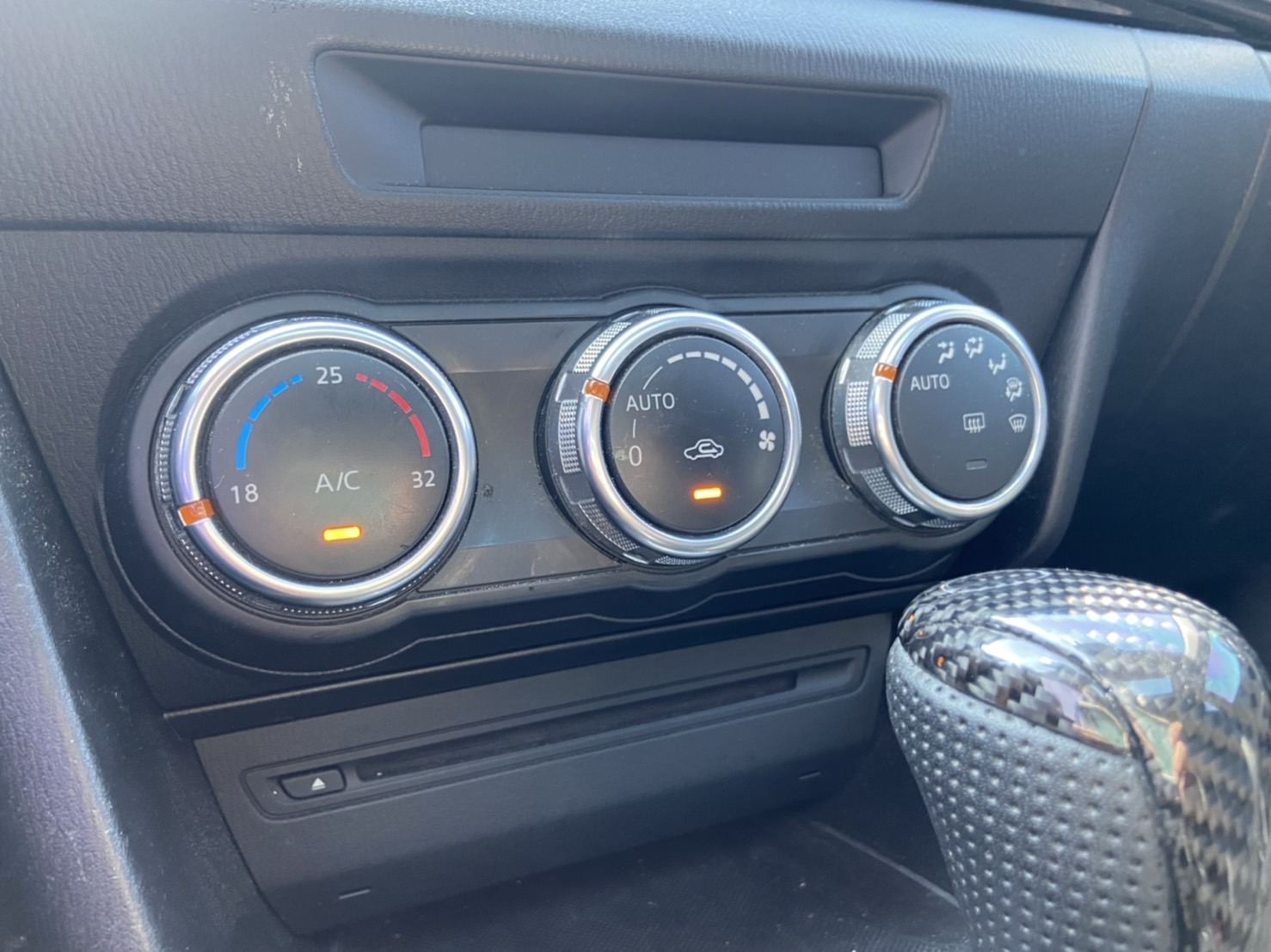 2015 Mazda 3 2.0 電話0909068733 同LINE 阿程  第8張相片