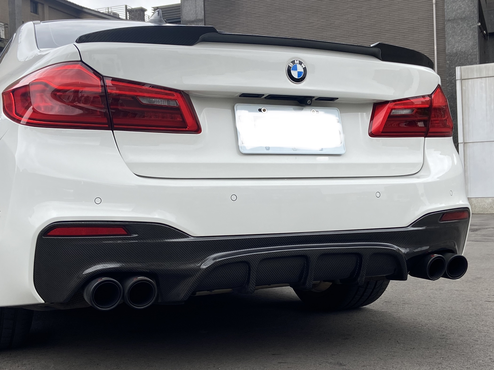 2017 Bmw 540I G30 5AT 電話0909068733 同LINE 阿程  第5張相片