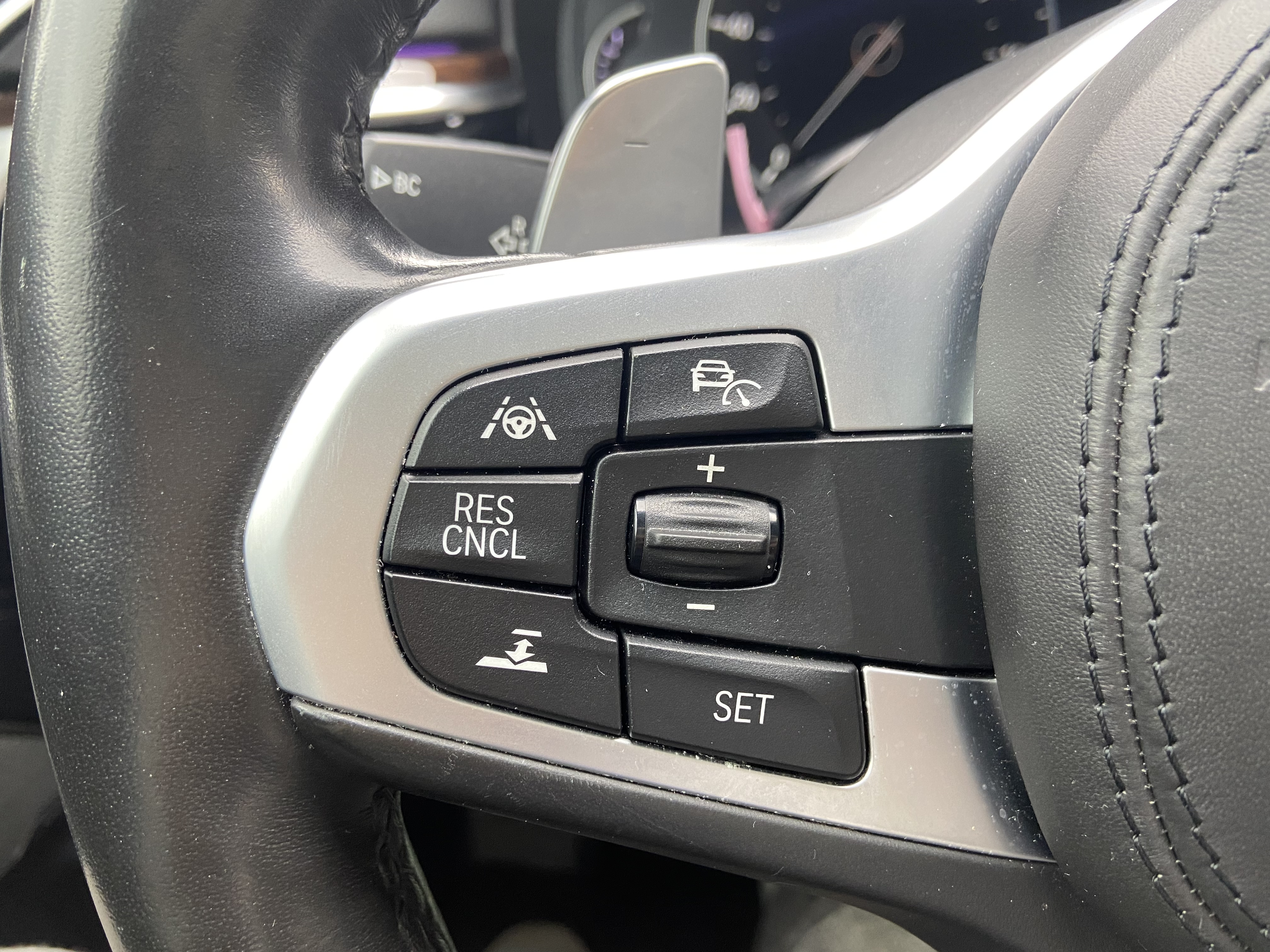 2017 Bmw 540I G30 5AT 電話0909068733 同LINE 阿程  第8張相片