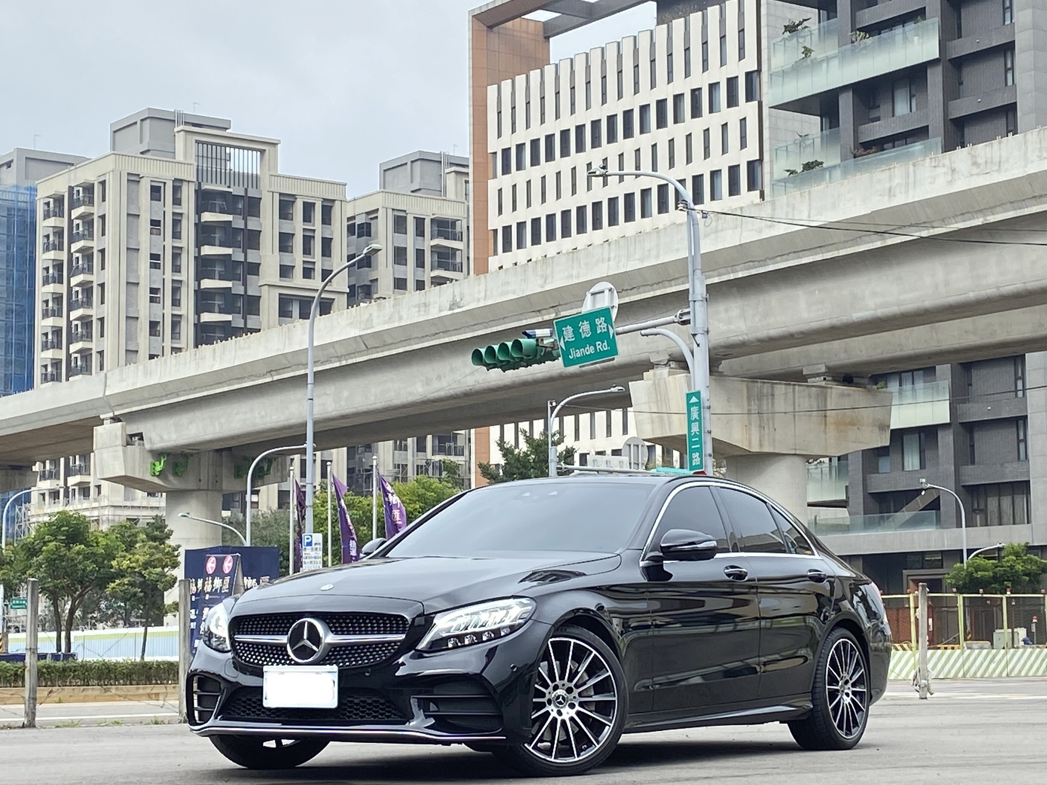 2019 C300 AMG 總代理 23P 電話0909068733 同LINE 阿程  第1張相片