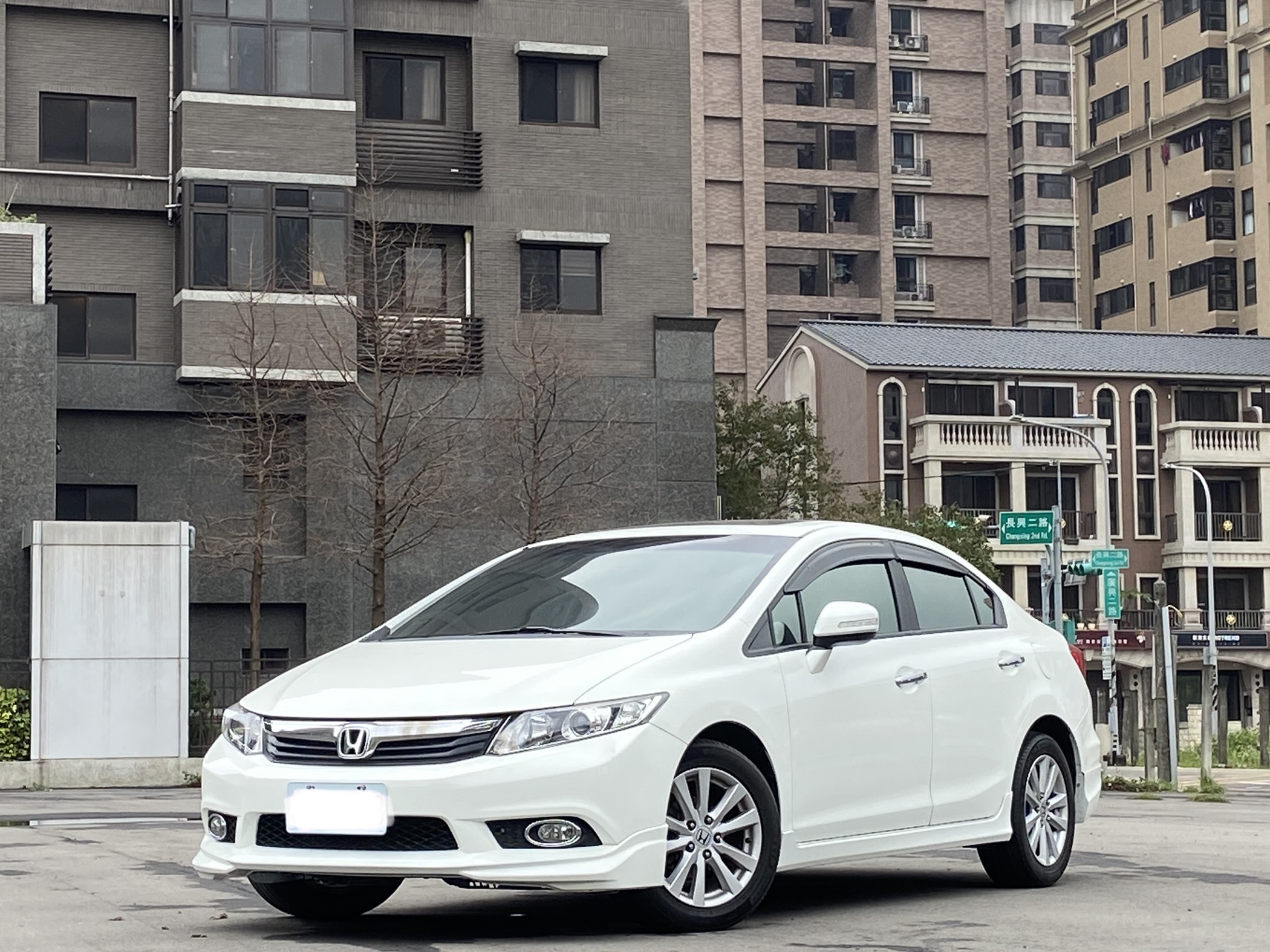 2013 K14 Vtis 電話0909068733 同LINE 阿程  第1張相片