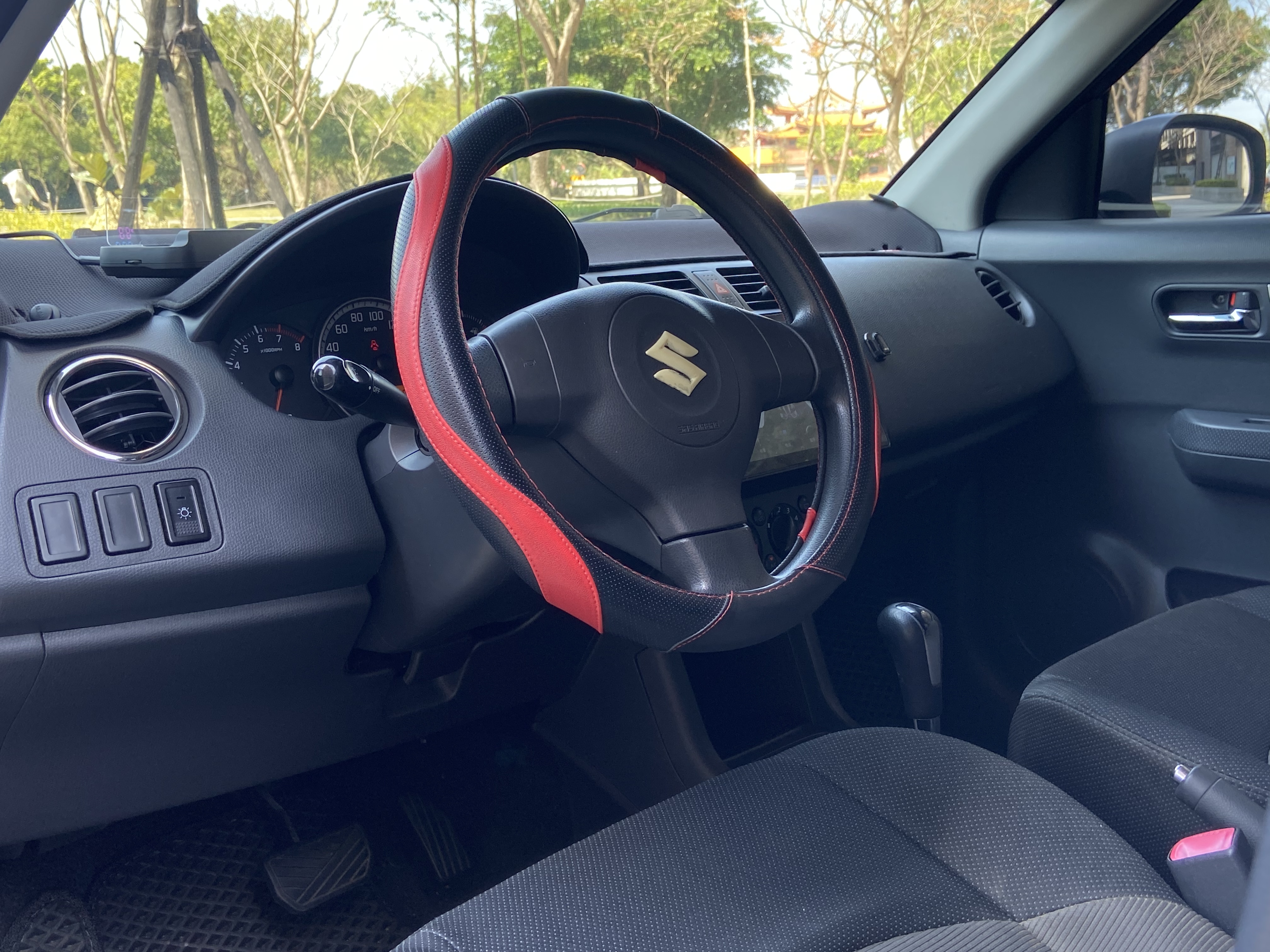2009 Swift 1.4 電話0909068733 同LINE 阿程  第3張相片