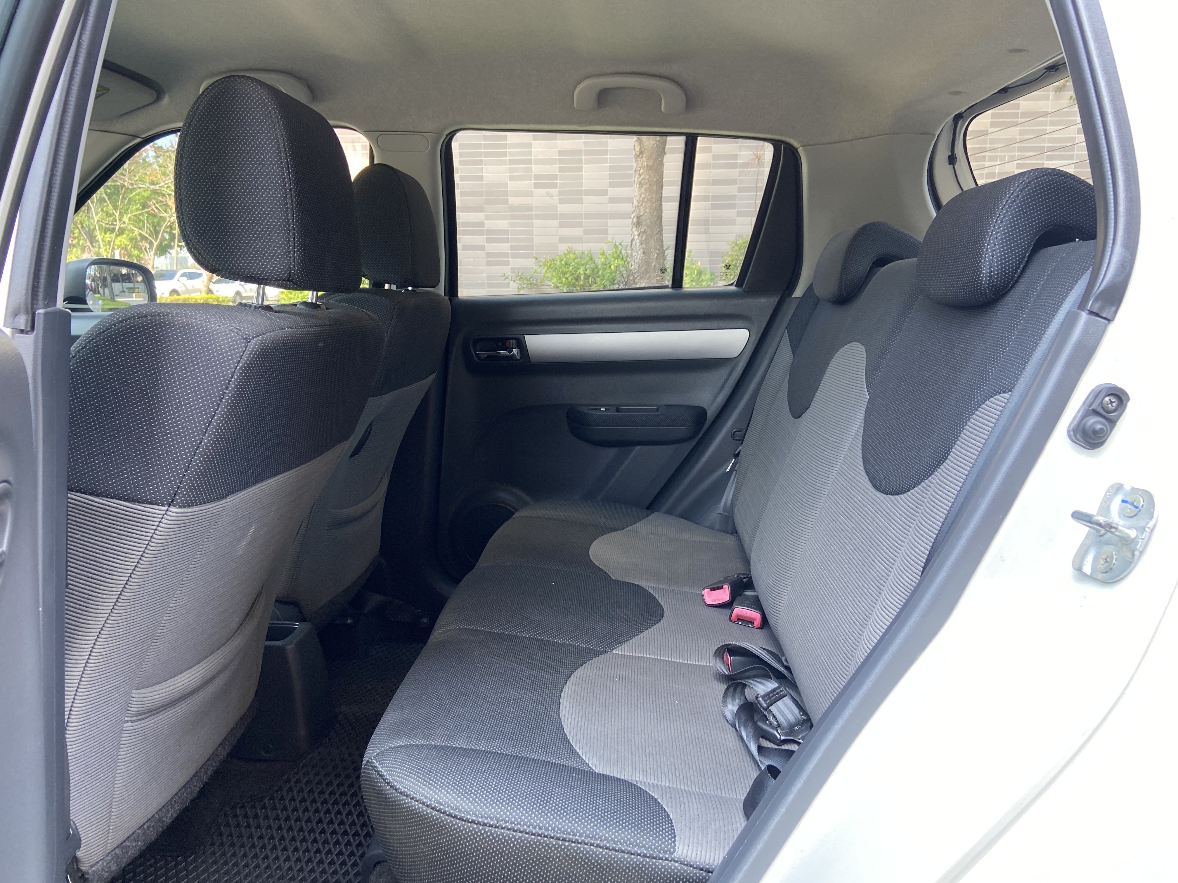 2009 Swift 1.4 電話0909068733 同LINE 阿程  第9張相片