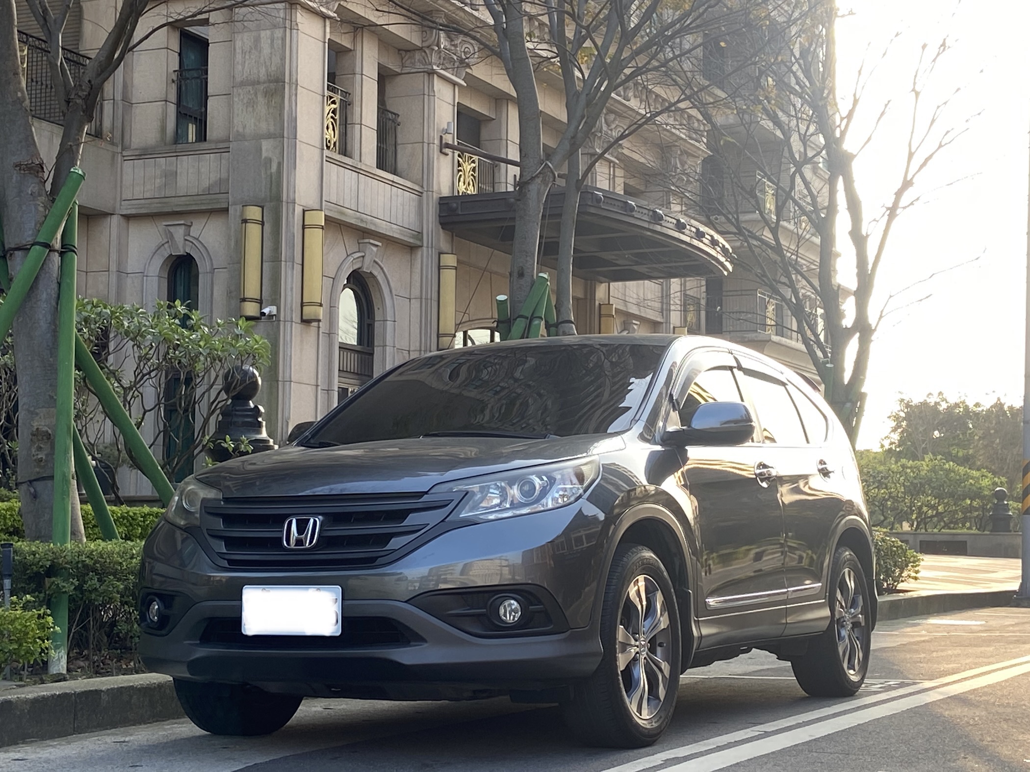 2013 CRV 2.4 電話0909068733 同LINE 阿程  第1張相片