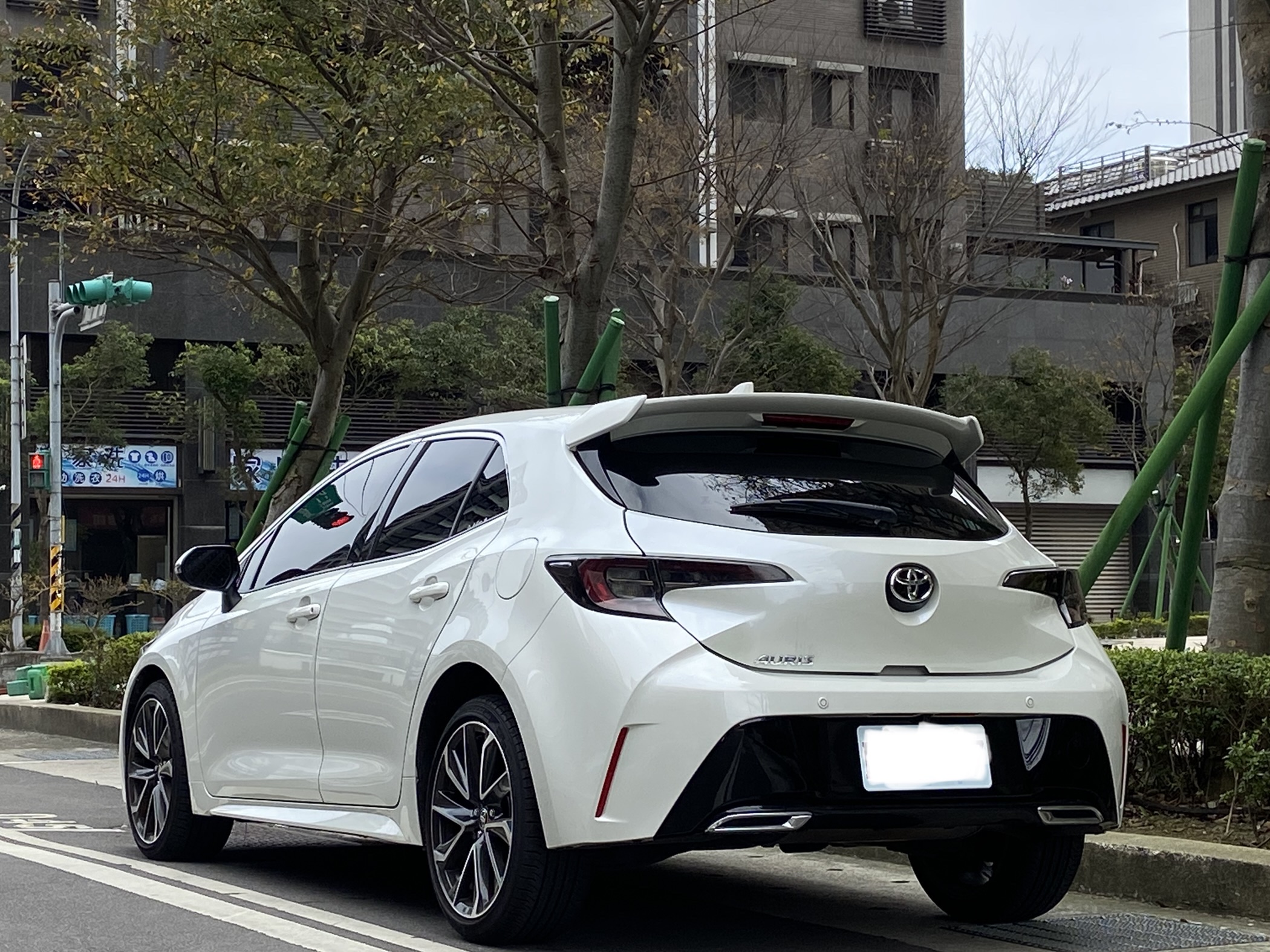 臉書搜尋 夢想程真車庫 全額貸回家 電話0909068733 同LINE 阿程  第3張相片