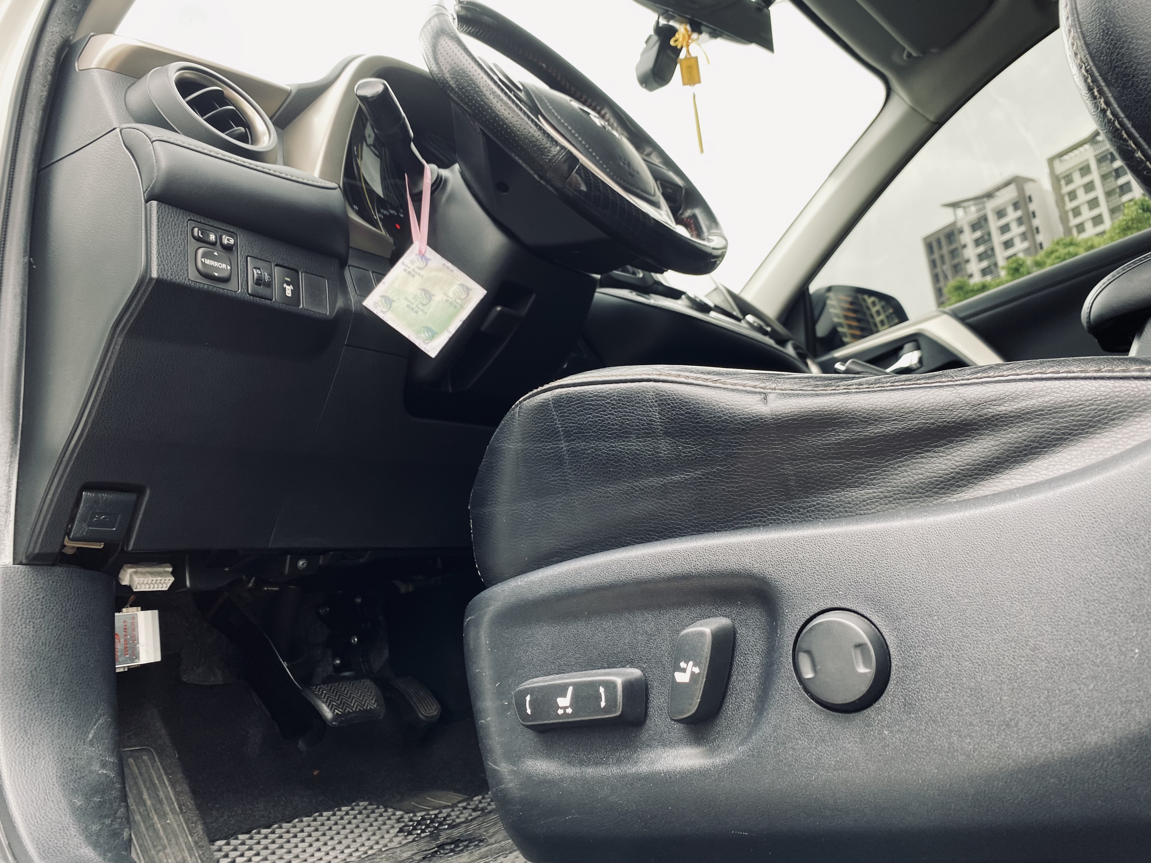 2015 Rav4 2.0 電話0909068733 同LINE 阿程  第5張相片