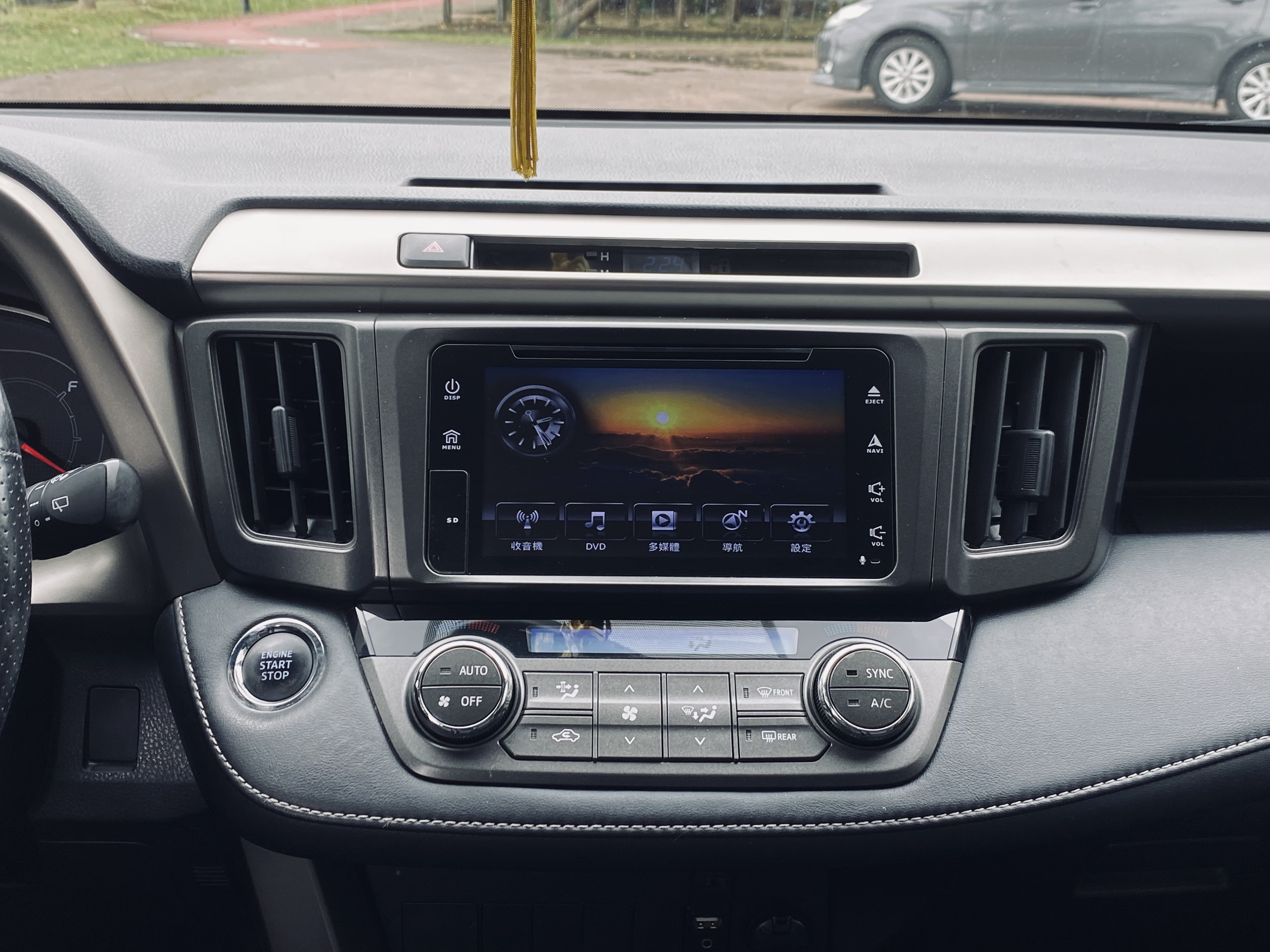 2015 Rav4 2.0 電話0909068733 同LINE 阿程  第7張相片