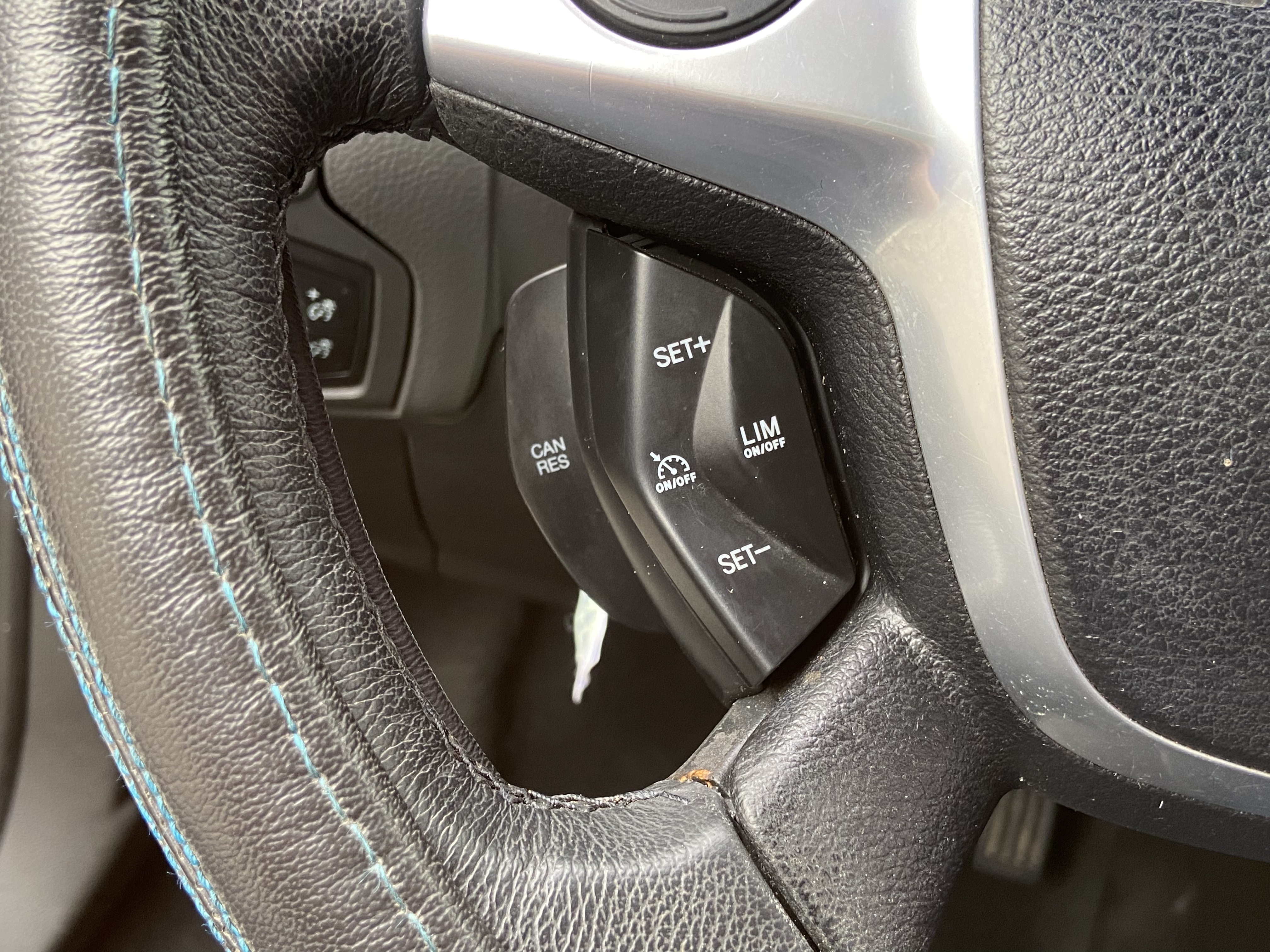 2013 Focus 1.6 電話0909068733 同LINE 阿程  第6張相片