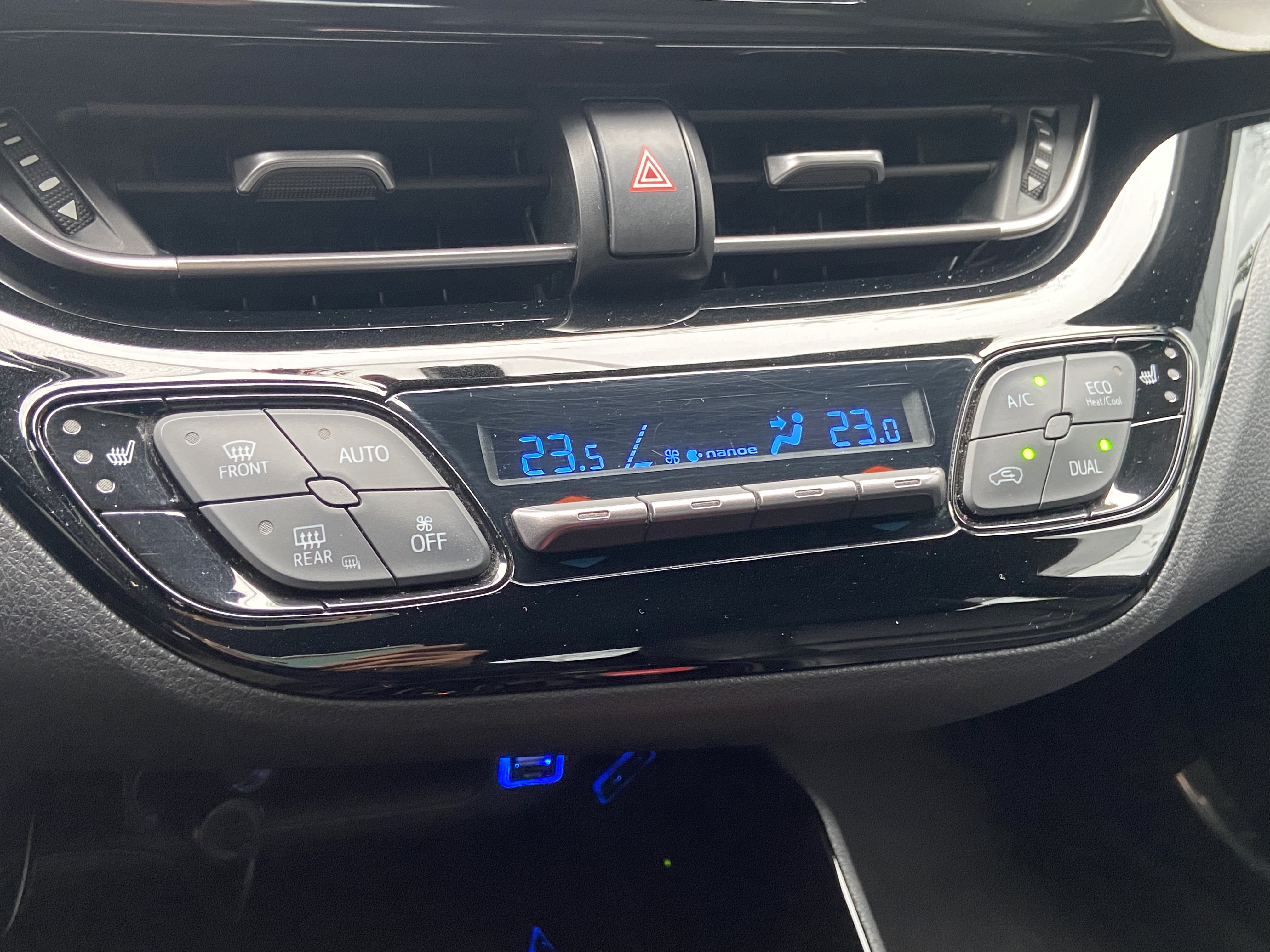2017 Toyota CHR 電話0909068733 同LINE 阿程  第10張相片