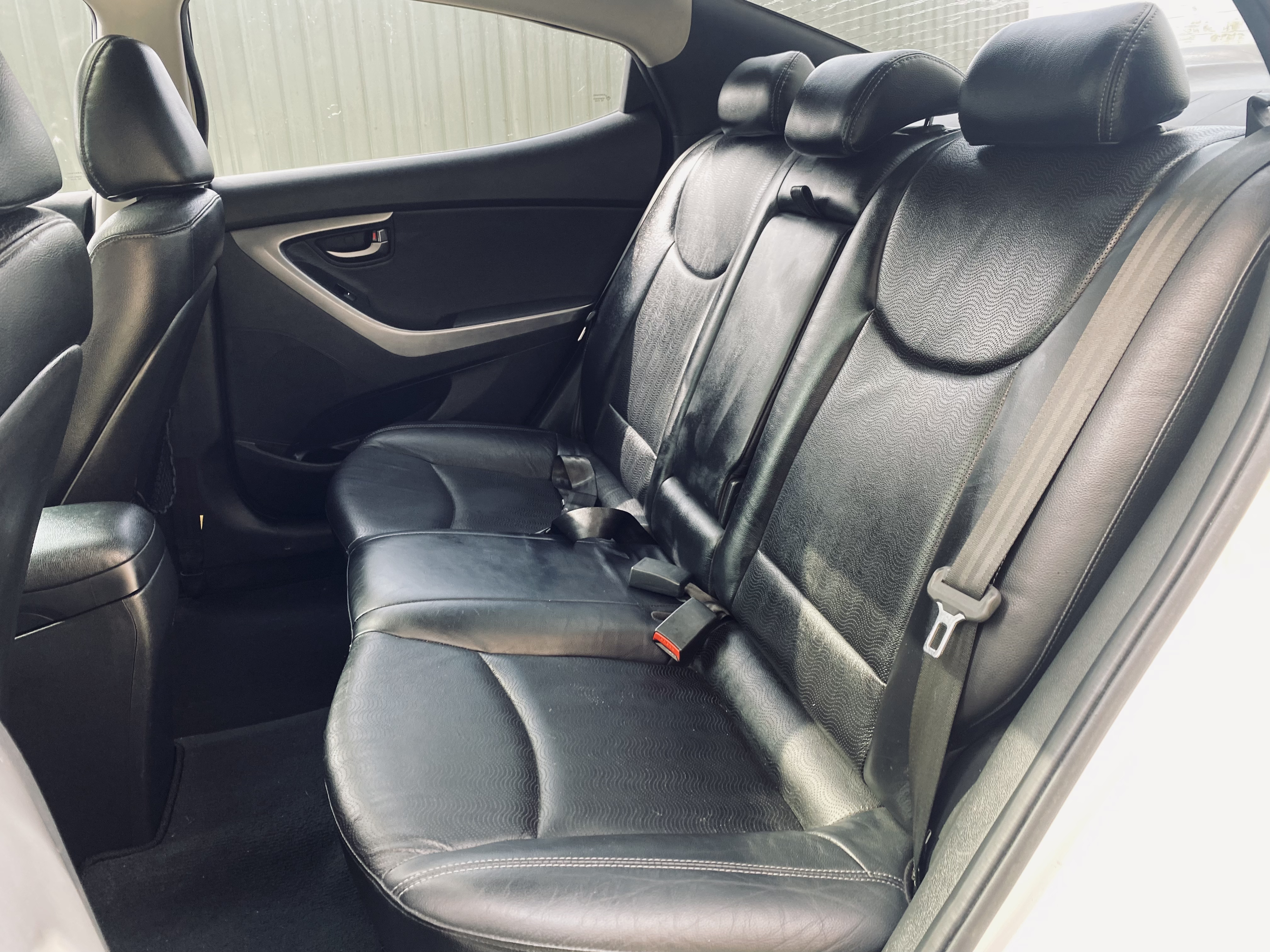 2013 Elantra 1.8 電話0909068733 同LINE 阿程  第8張相片