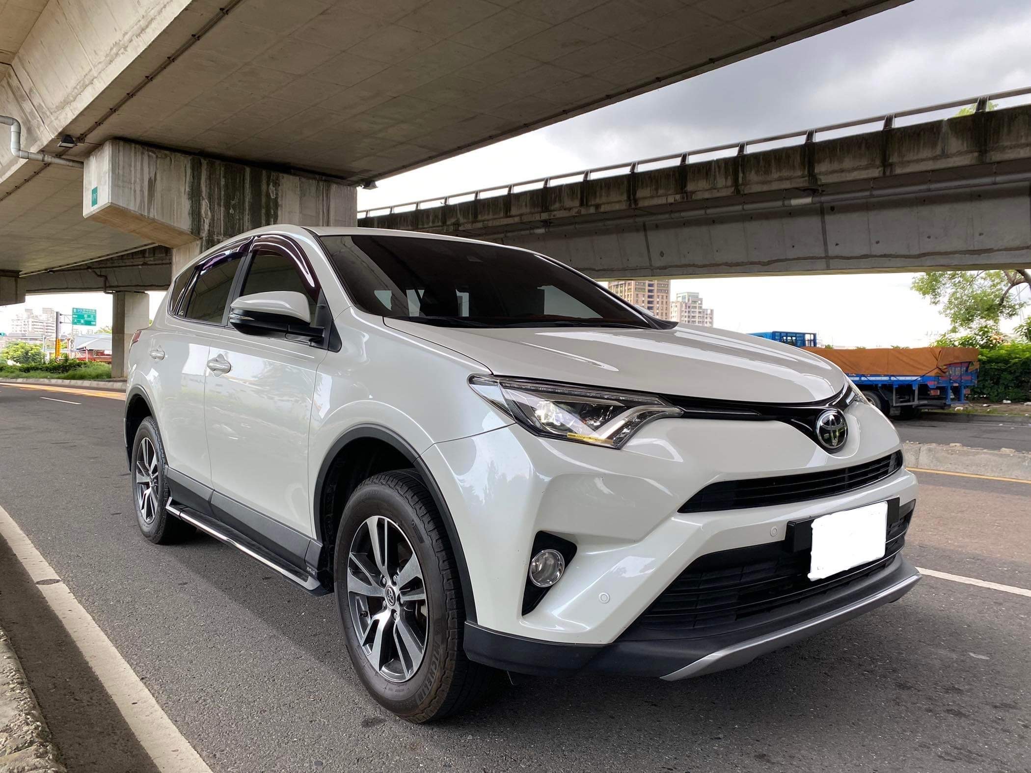 2017 Rav4 2.0 電話0909068733 同LINE 阿程  第2張相片