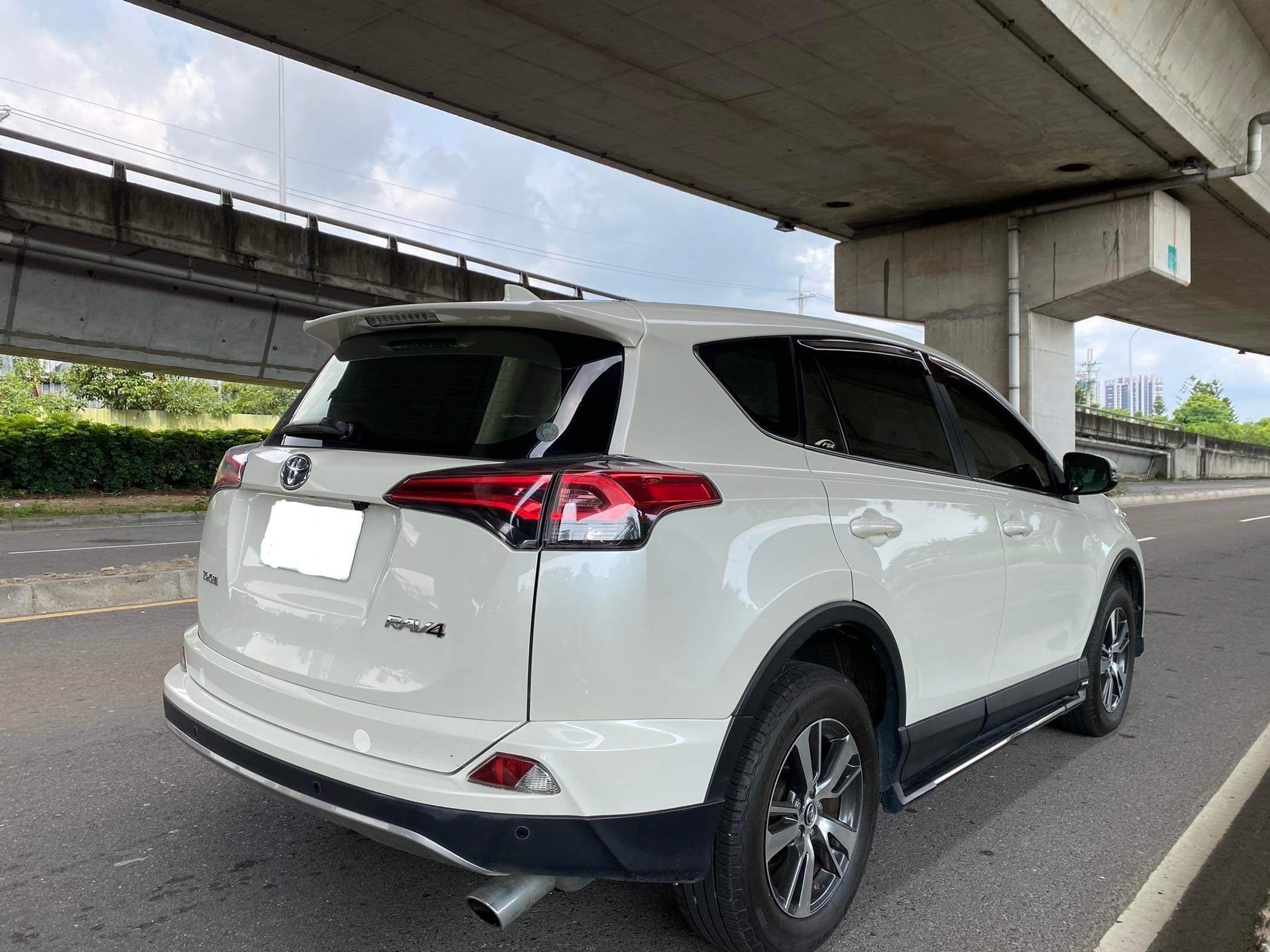 2017 Rav4 2.0 電話0909068733 同LINE 阿程  第3張相片