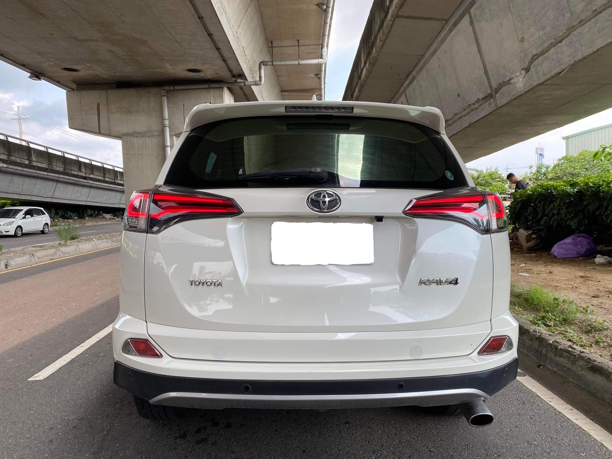 2017 Rav4 2.0 電話0909068733 同LINE 阿程  第4張相片