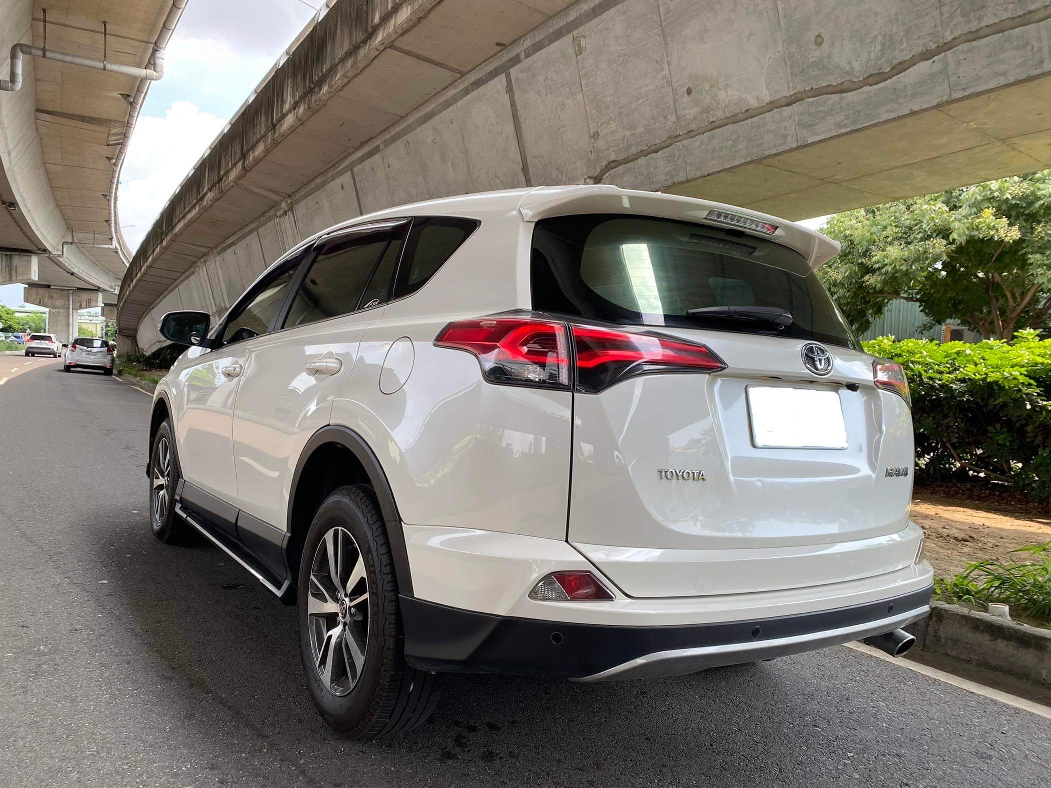 2017 Rav4 2.0 電話0909068733 同LINE 阿程  第5張相片