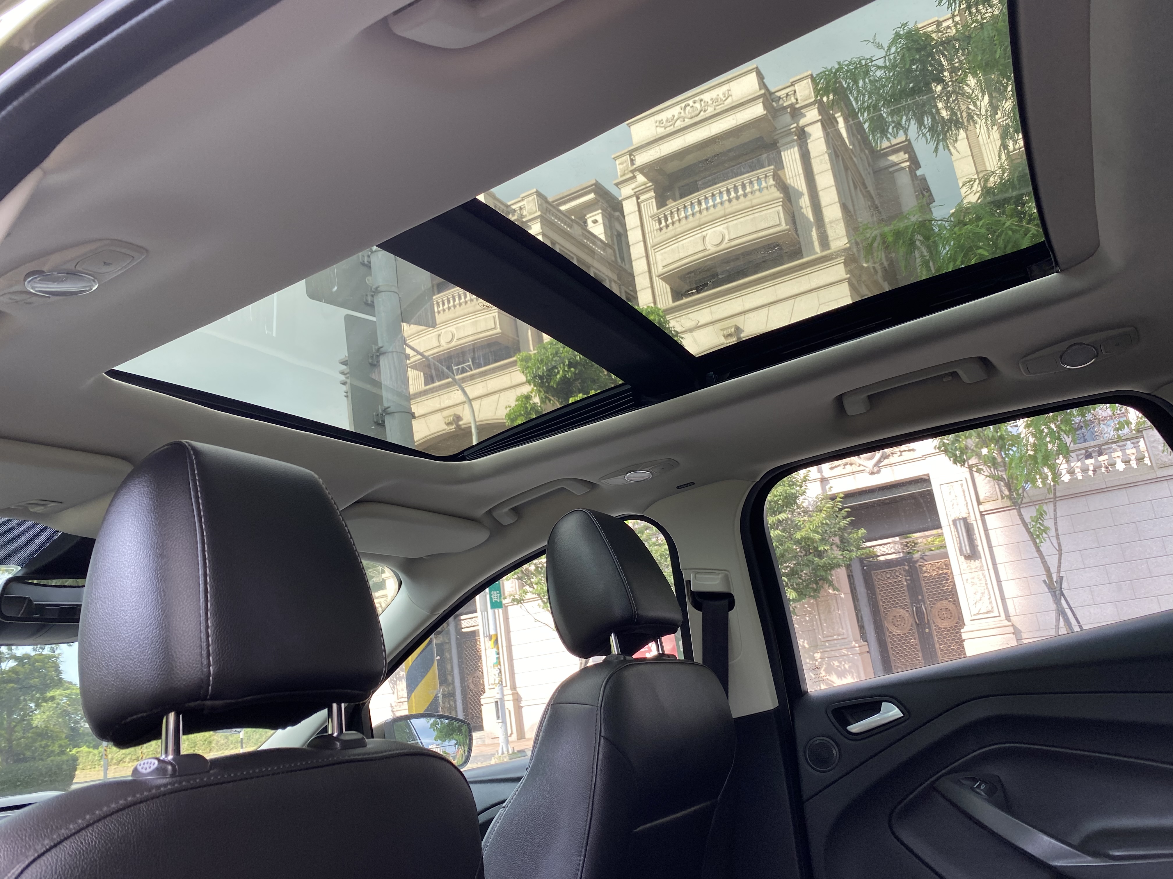2014 Kuga 2.0 電話0909068733 同LINE 阿程  第8張相片
