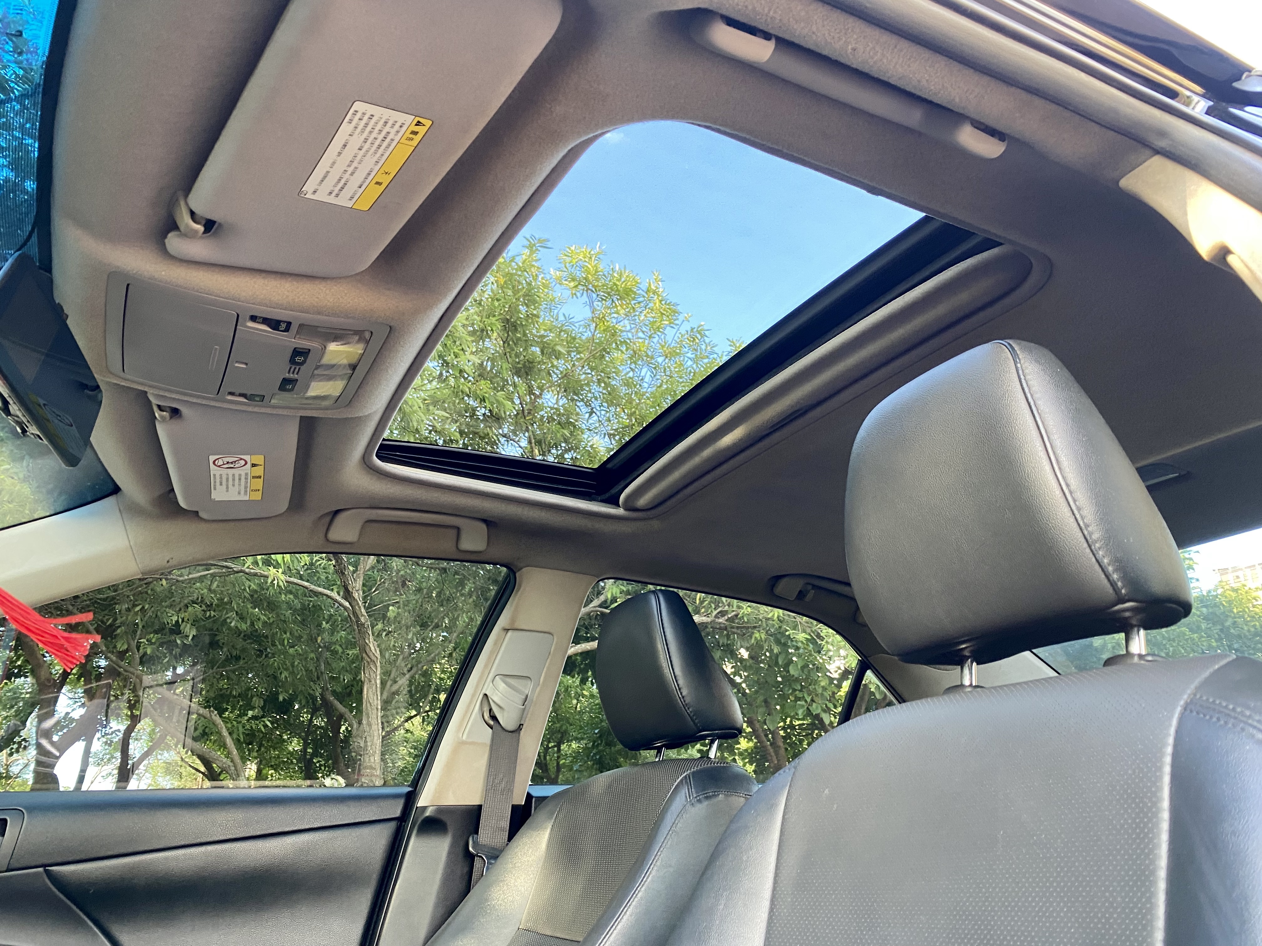 2012 Camry 2.5 電話0909068733 同LINE 阿程  第8張相片