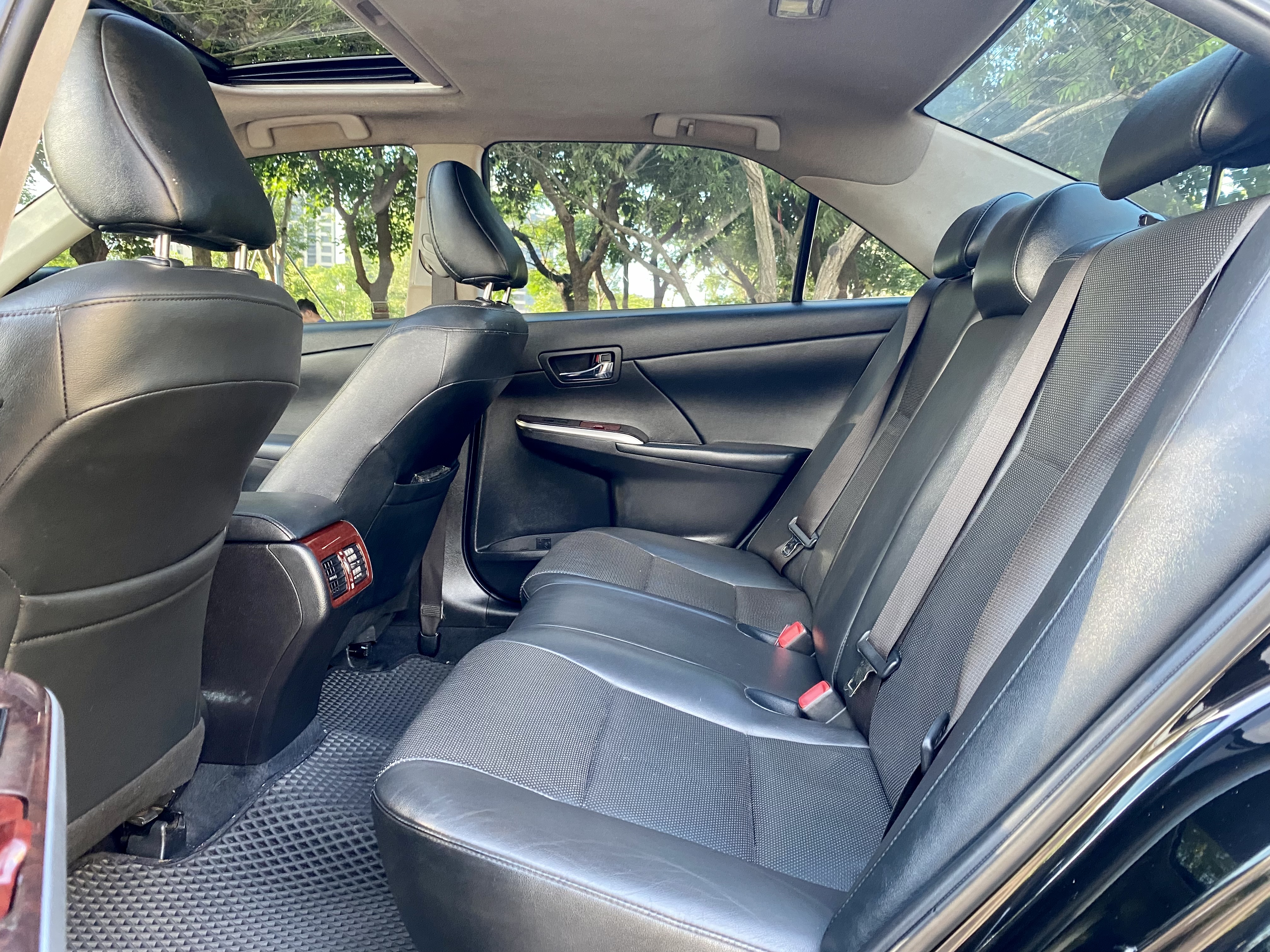 2012 Camry 2.5 電話0909068733 同LINE 阿程  第9張相片