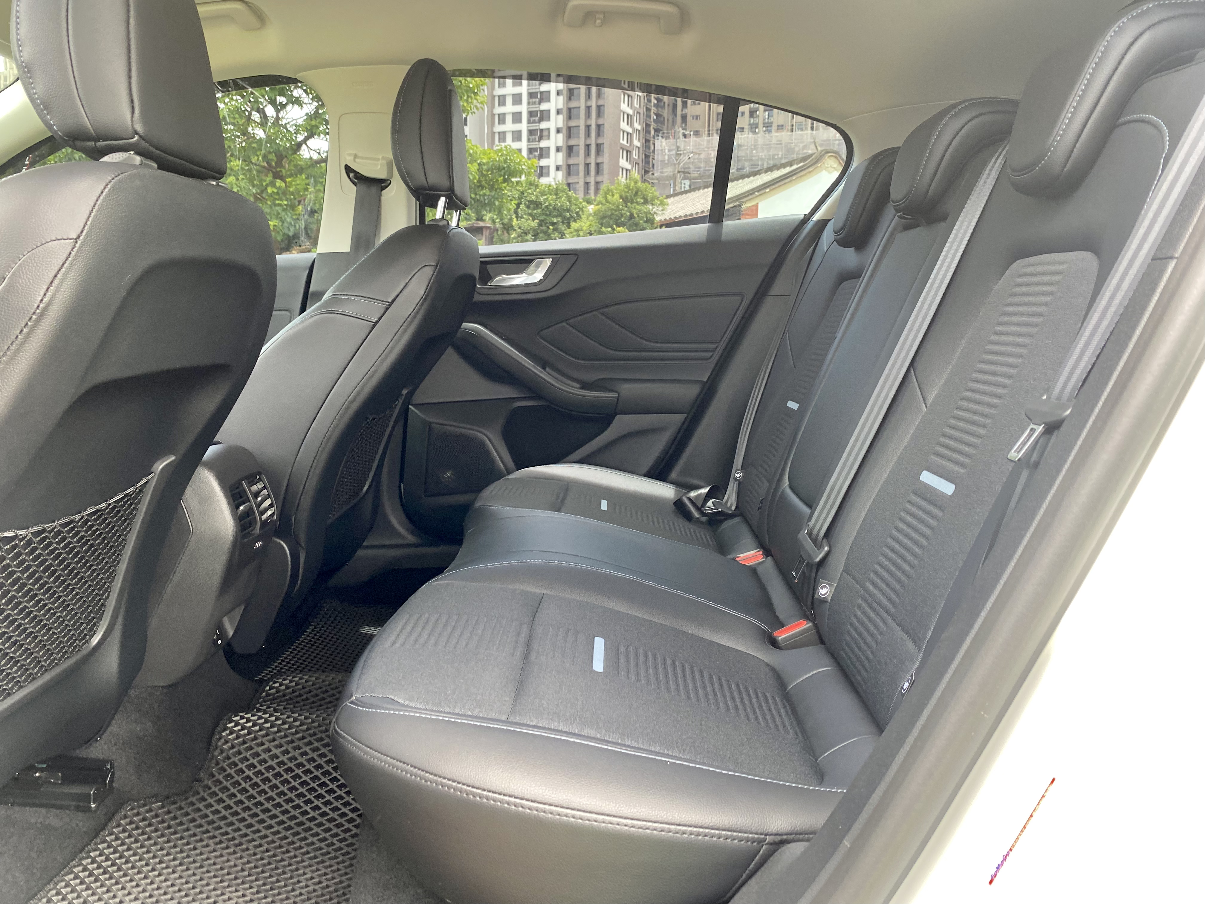 2021 Focus Activa 1.5 電話0909068733 同LINE 阿程  第11張相片