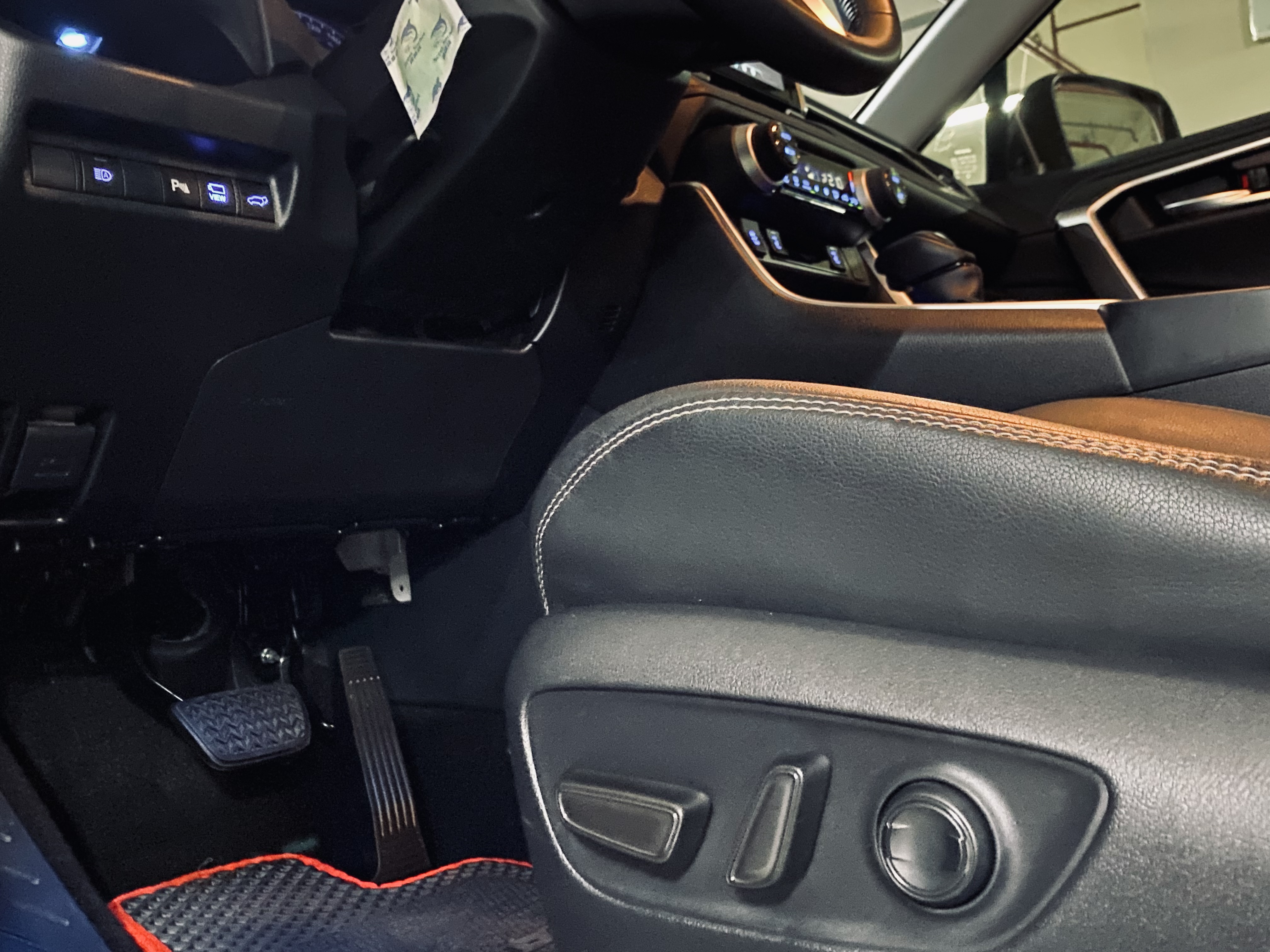 2020 Rav4 2.0 電話0909068733 同LINE 阿程  第8張相片