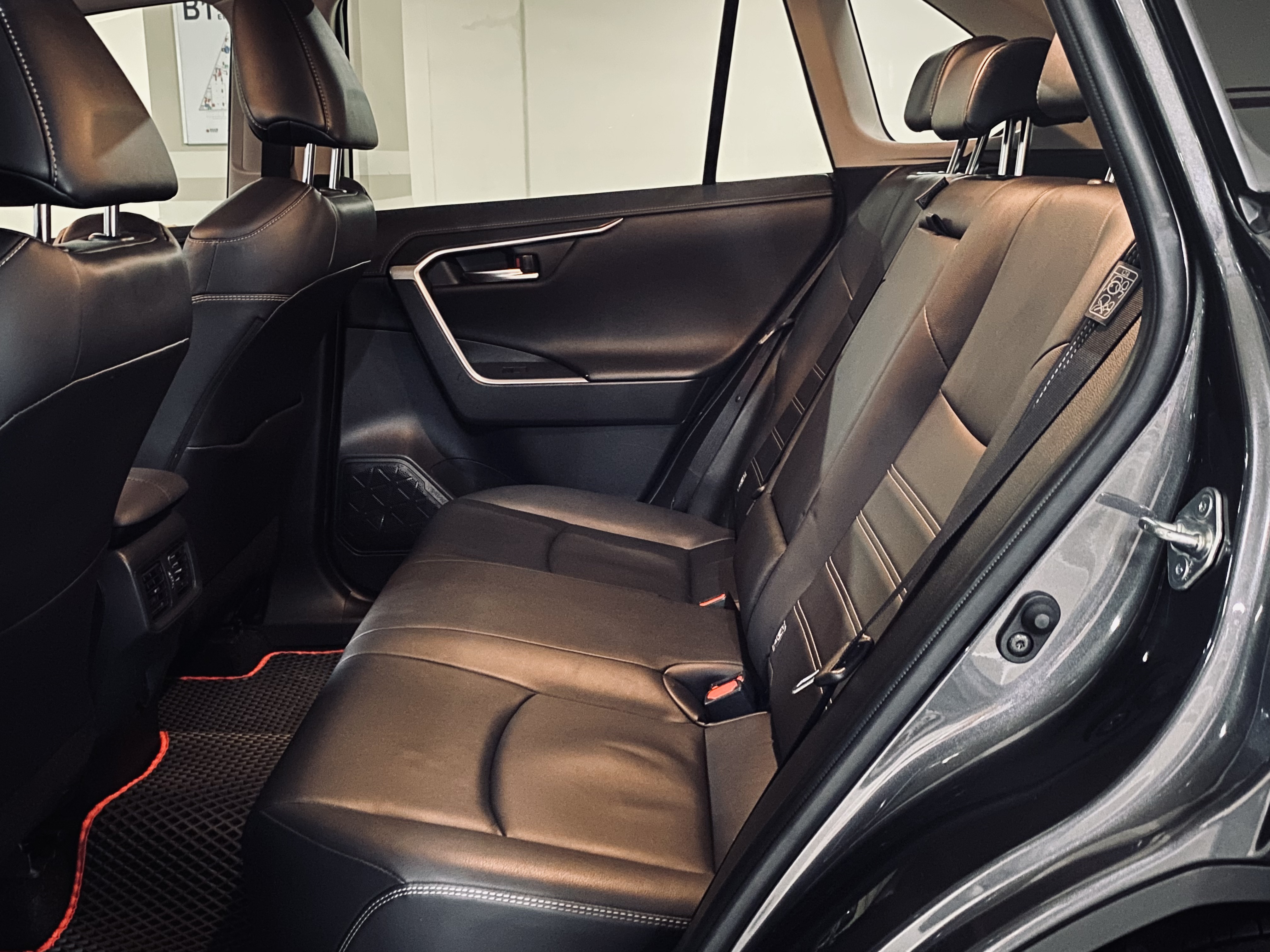 2020 Rav4 2.0 電話0909068733 同LINE 阿程  第13張相片