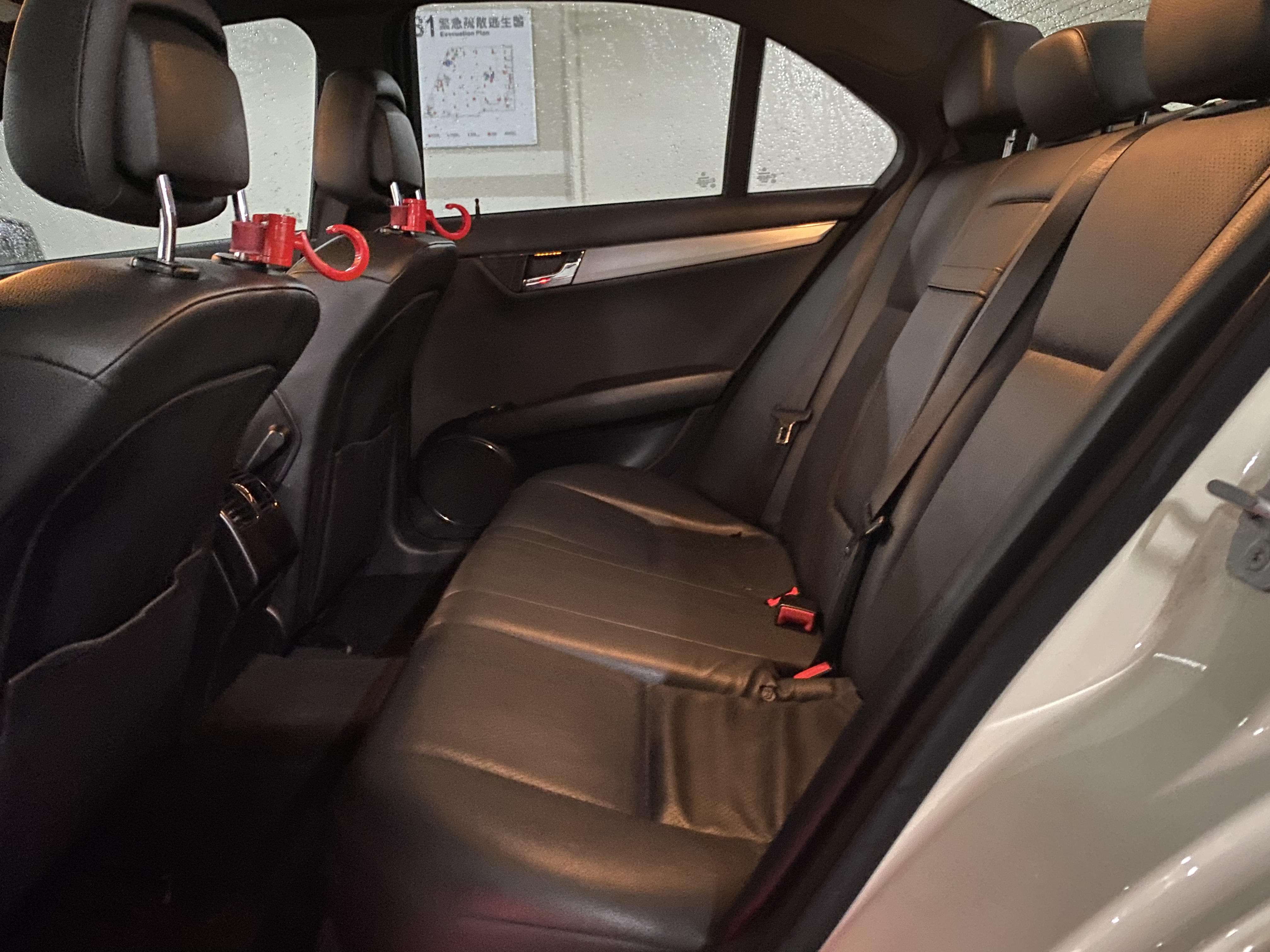 2013 C250 1.8 電話0909068733 同LINE 阿程  第7張相片