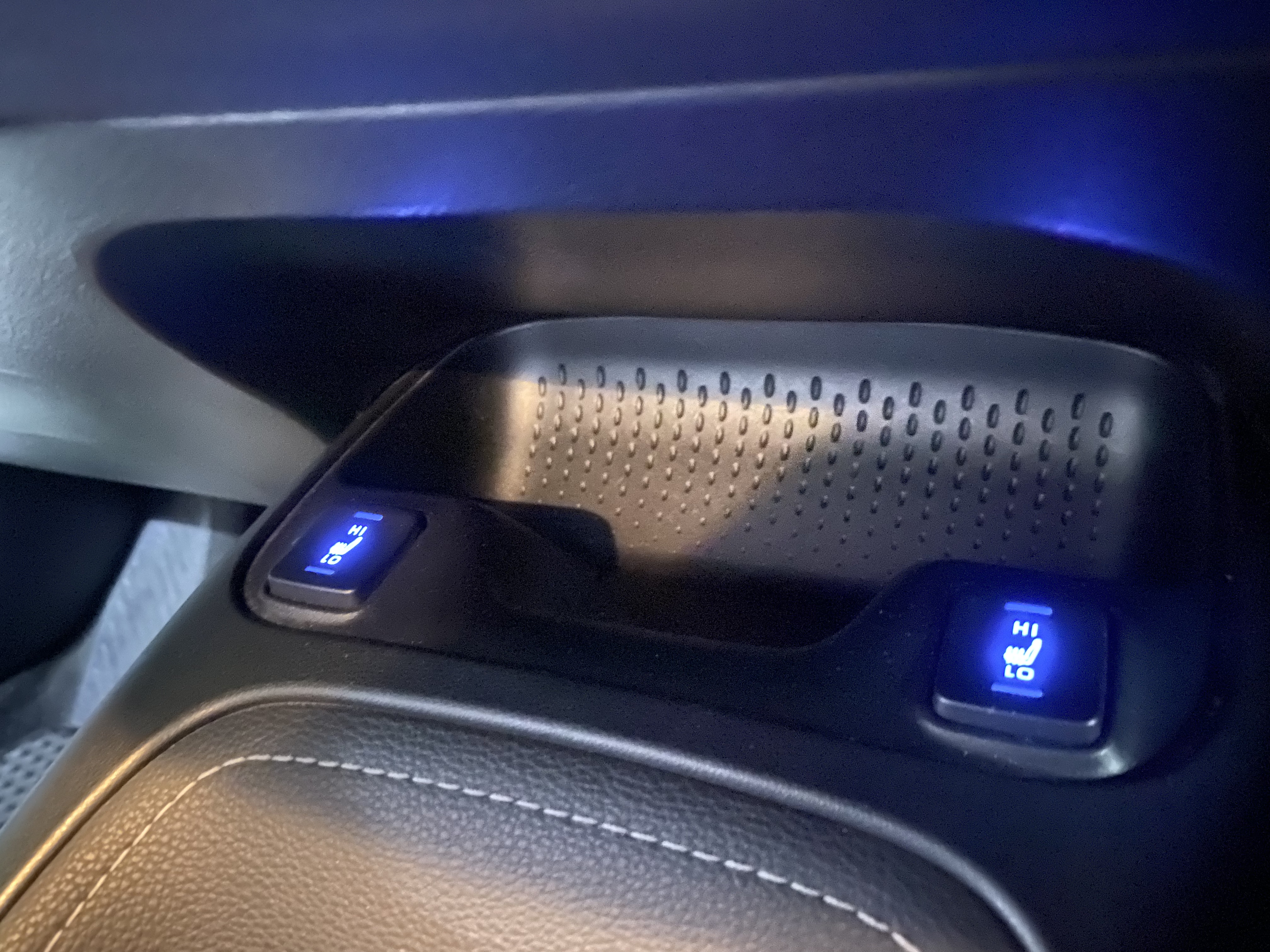 2018 Auris 2.0 電話0909068733 同LINE 阿程  第11張相片