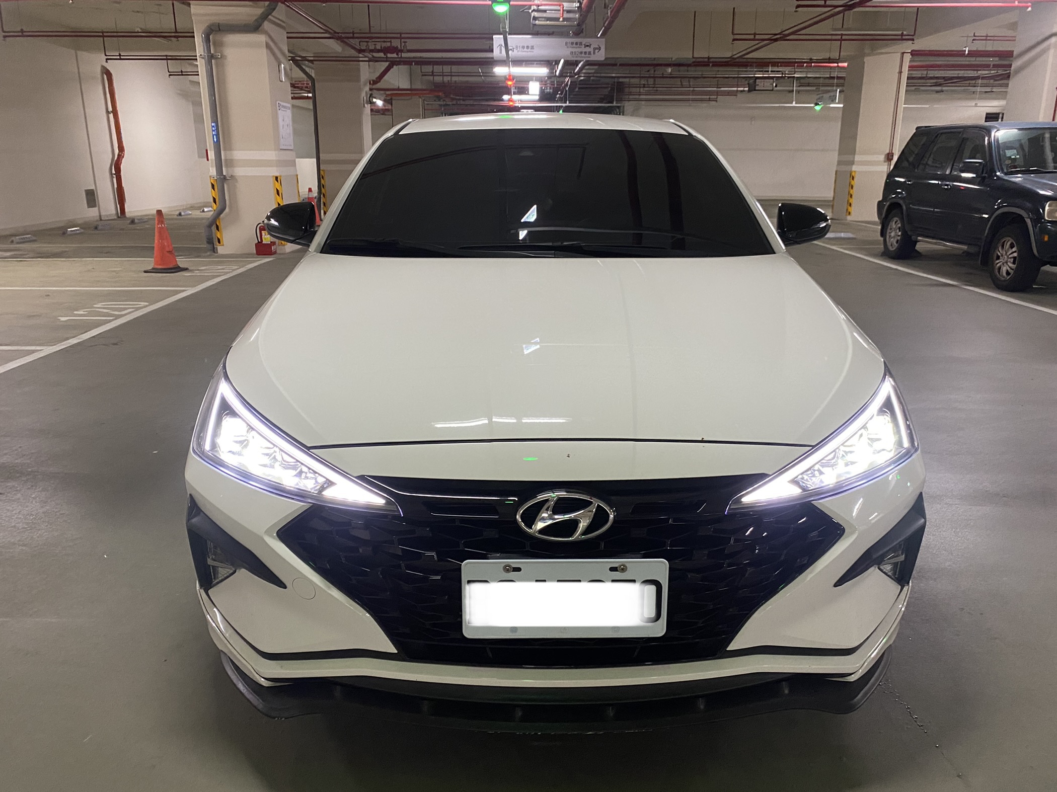 2021 Elantra 電話0909068733 同LINE 阿程  第4張相片
