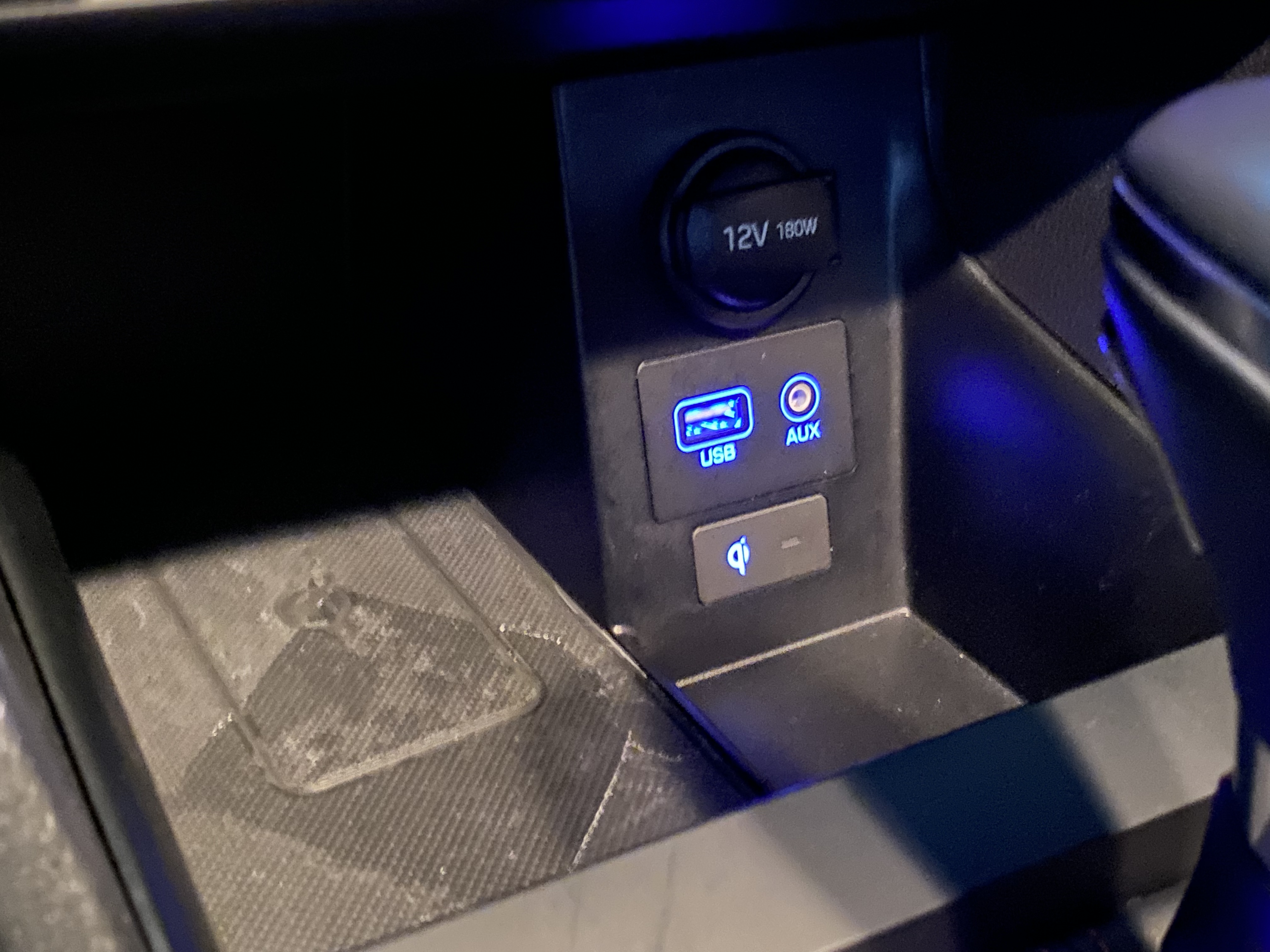 2021 Elantra 電話0909068733 同LINE 阿程  第9張相片