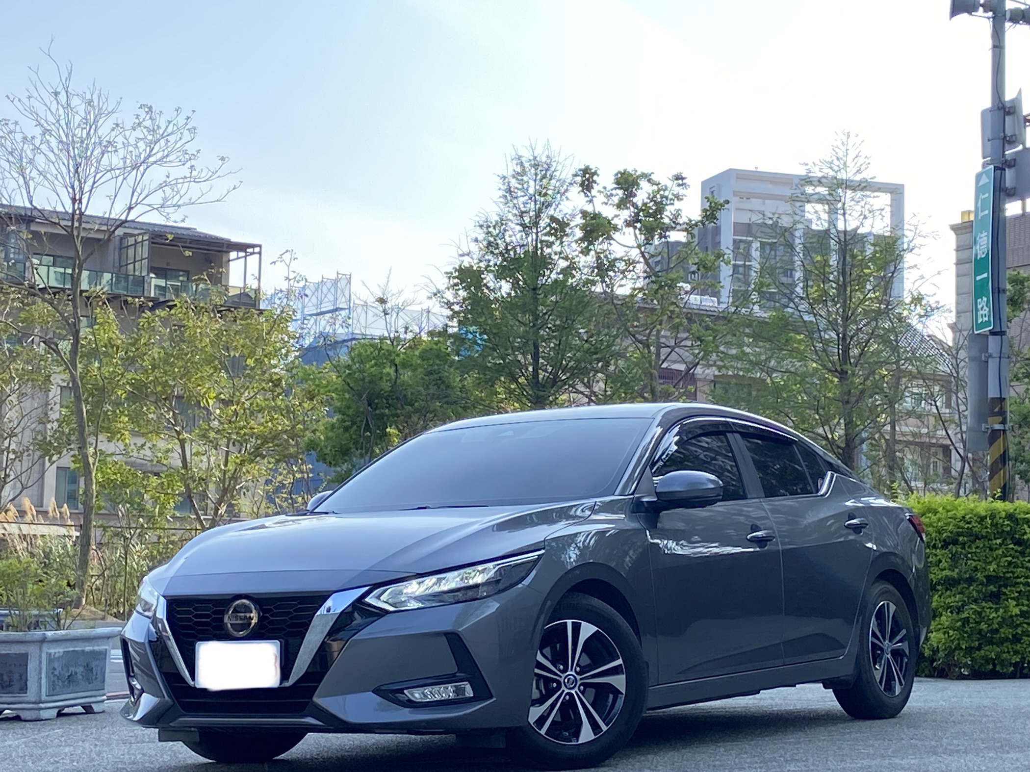2021 Sentra 1.8 電話0909068733 同LINE 阿程  第1張相片