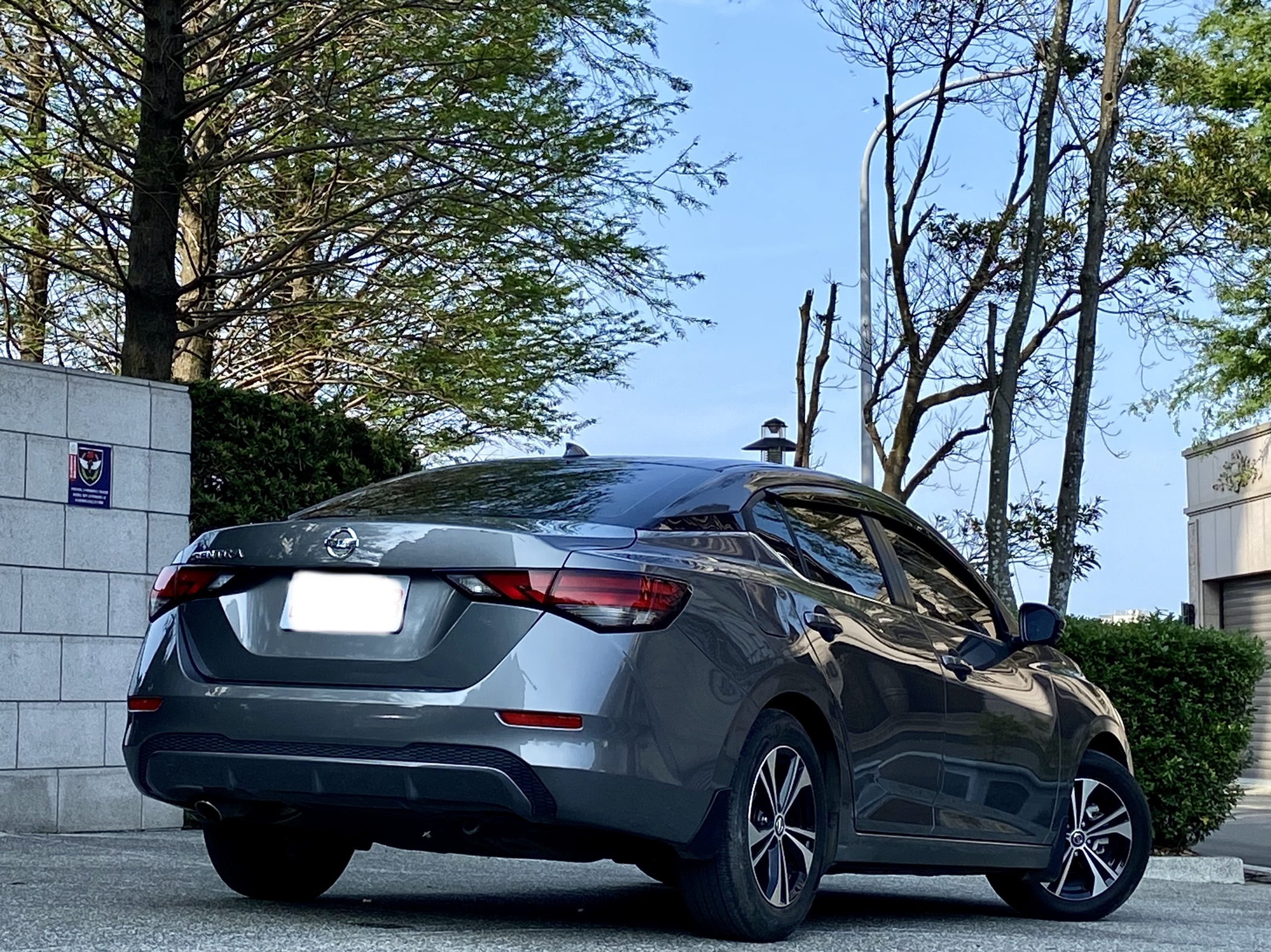 2021 Sentra 1.8 電話0909068733 同LINE 阿程  第2張相片
