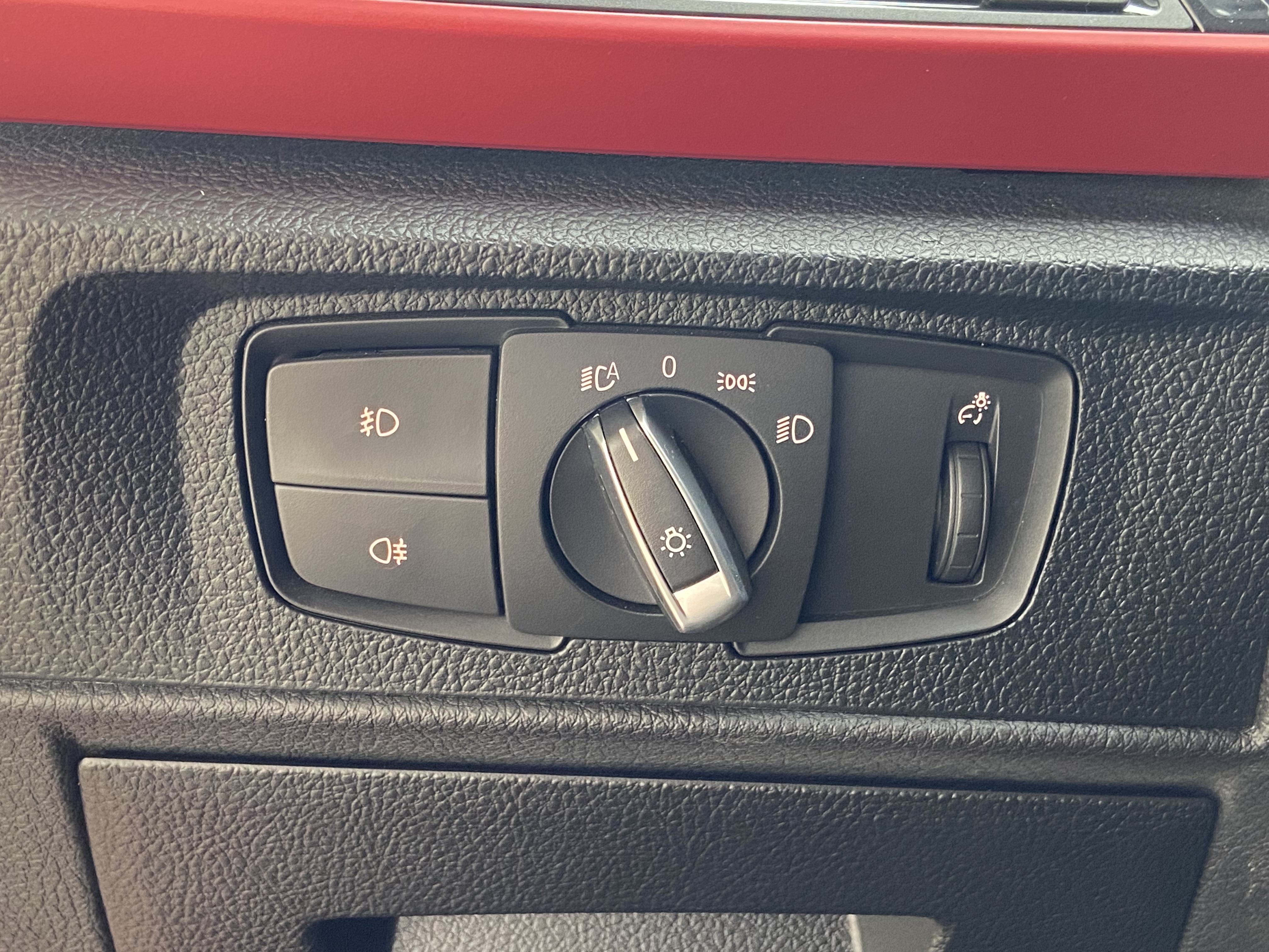 2014 Bmw 116 電話0909068733 同LINE 阿程  第5張相片