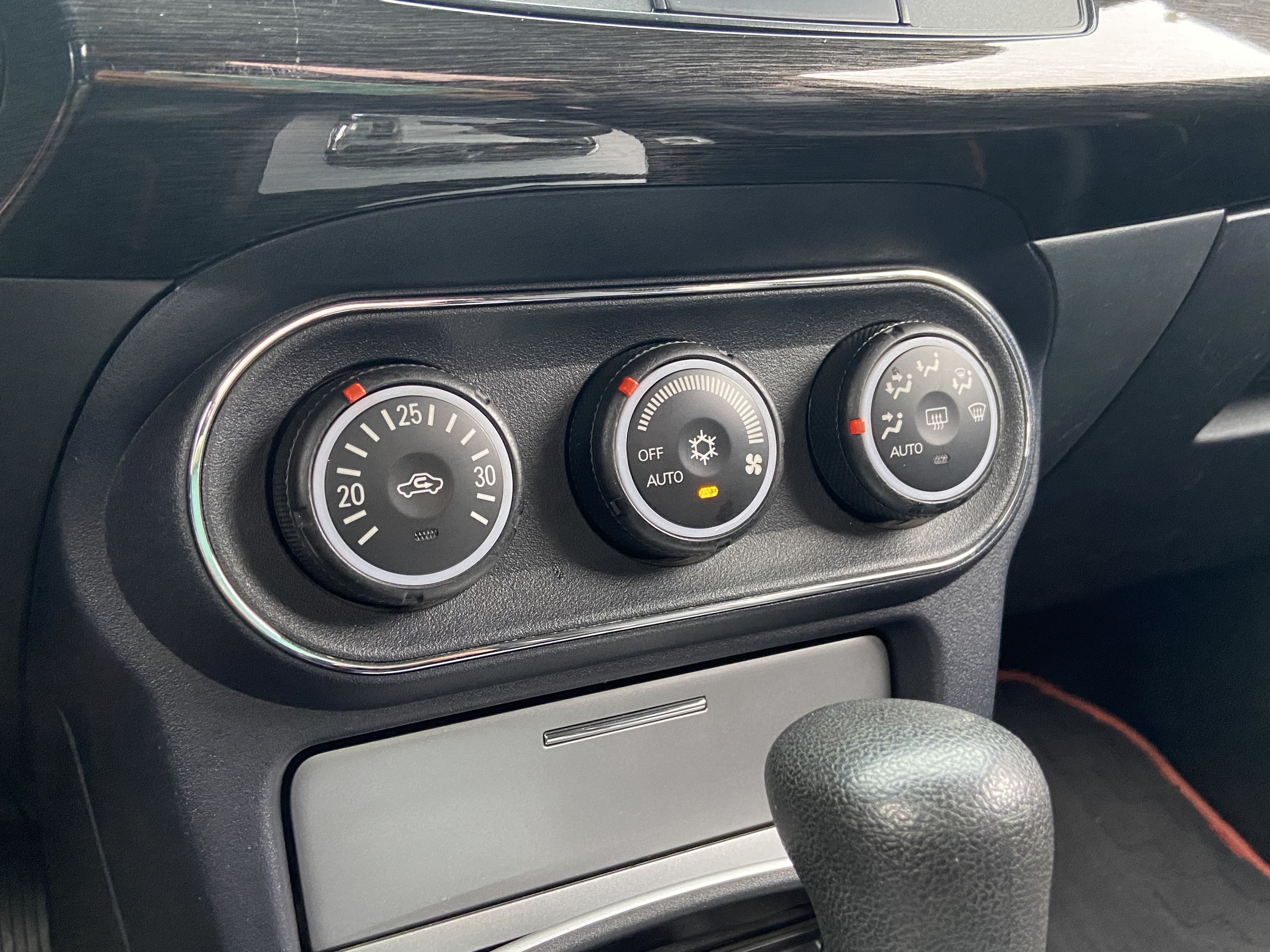 2014 Fortis 1.8 電話0909068733 同LINE 阿程  第8張相片
