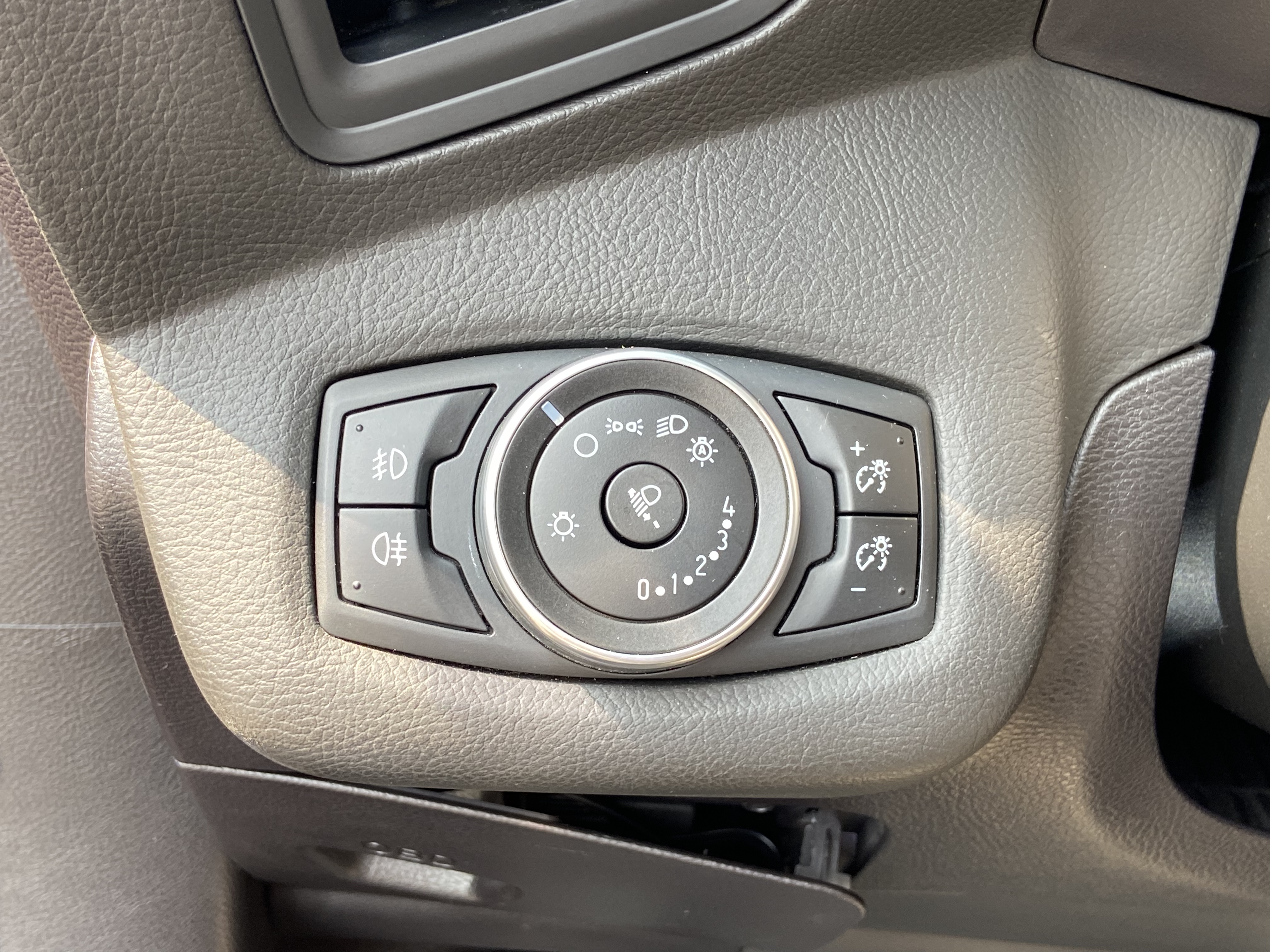 2016 Ford Kuga 1.5 電話0909068733 同LINE 阿程  第6張相片