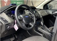 2013 focus 1.6 電話0909068733 同LINE 阿程  第4張縮圖
