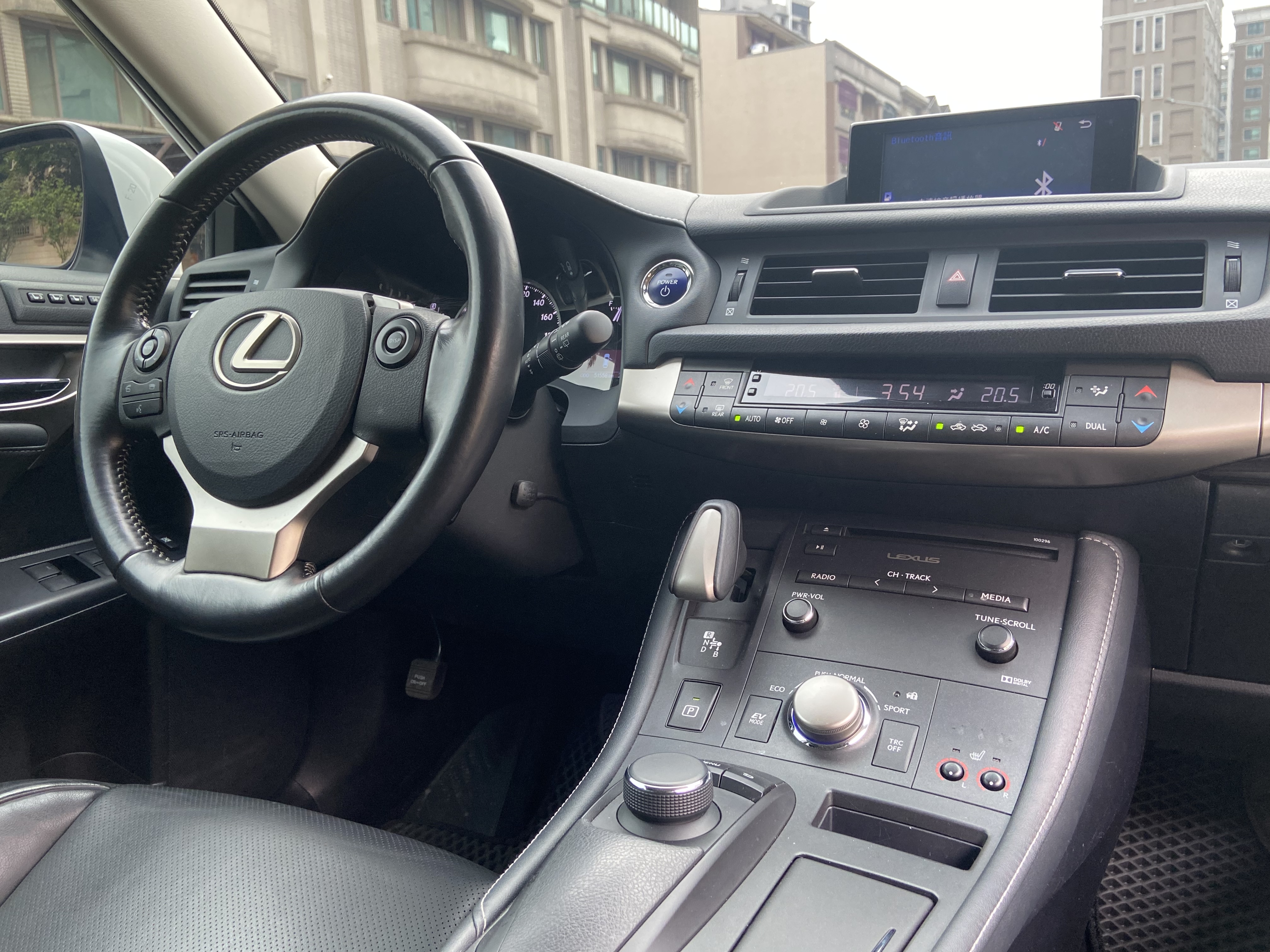 2016 CT200h 電話0909068733 同LINE 阿程  第4張相片
