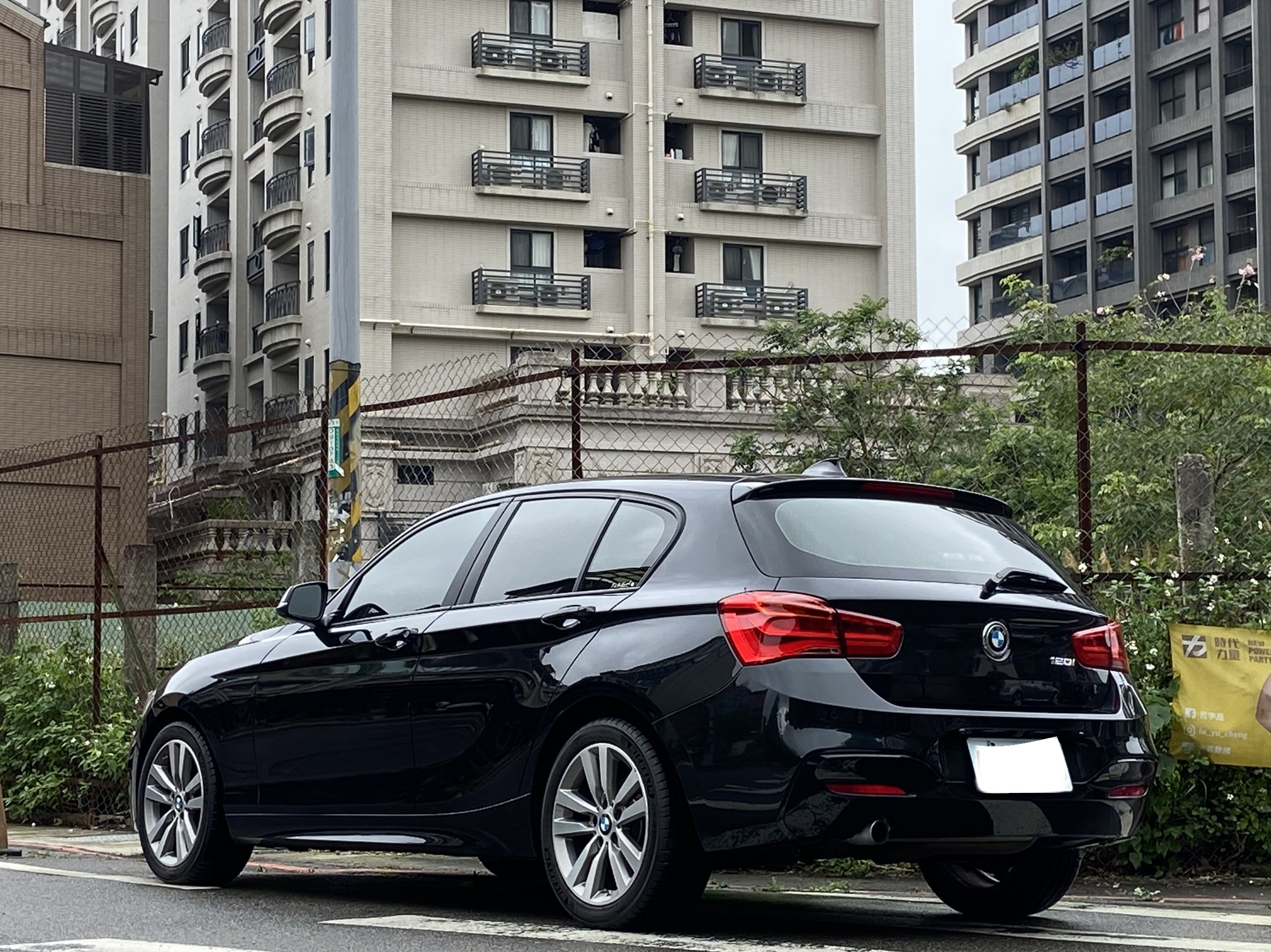 2015 Bmw 116 電話0909068733 同LINE 阿程  第2張相片