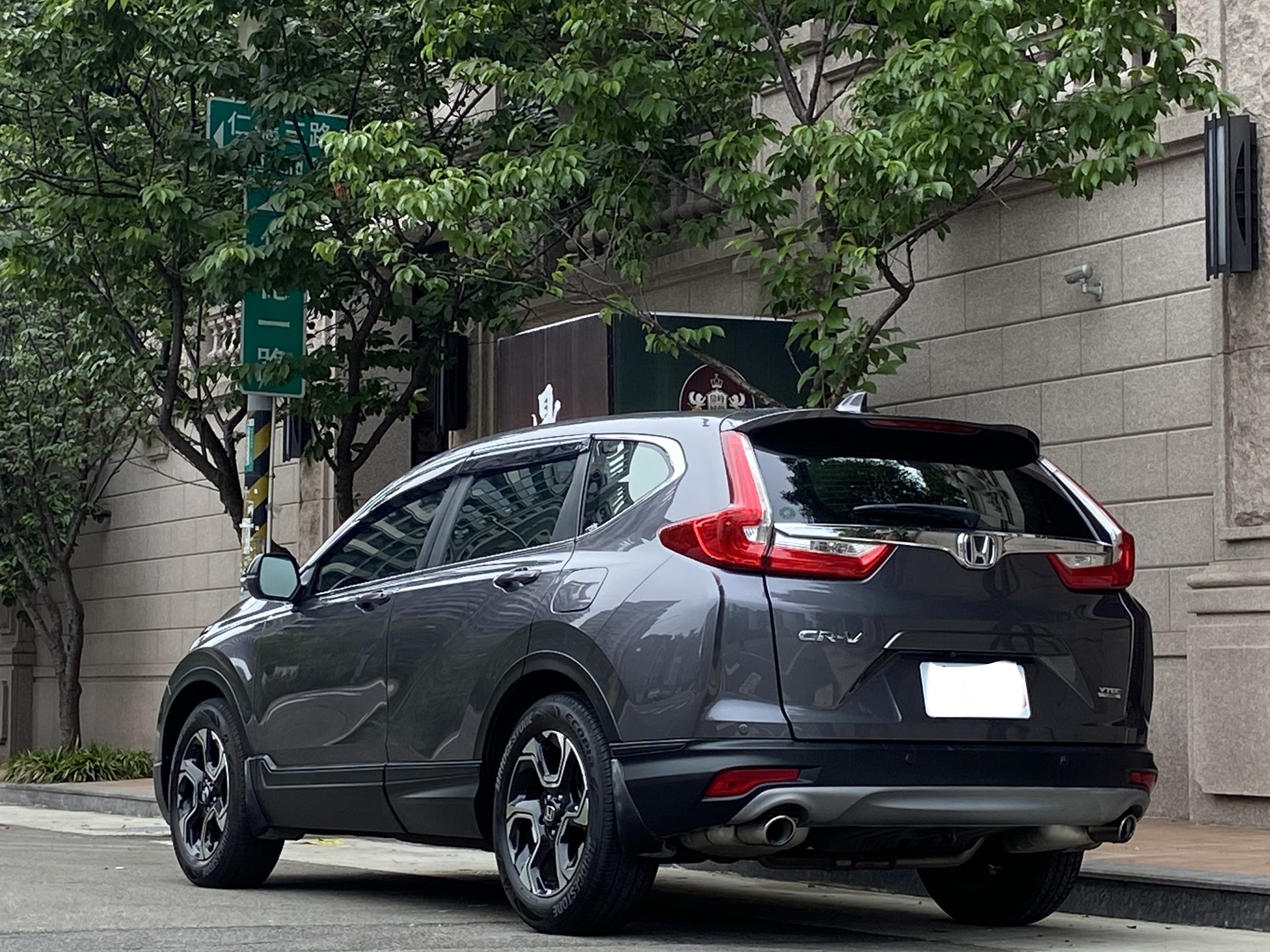 2017 CRV 1.5 電話0909068733 同LINE 阿程  第2張相片