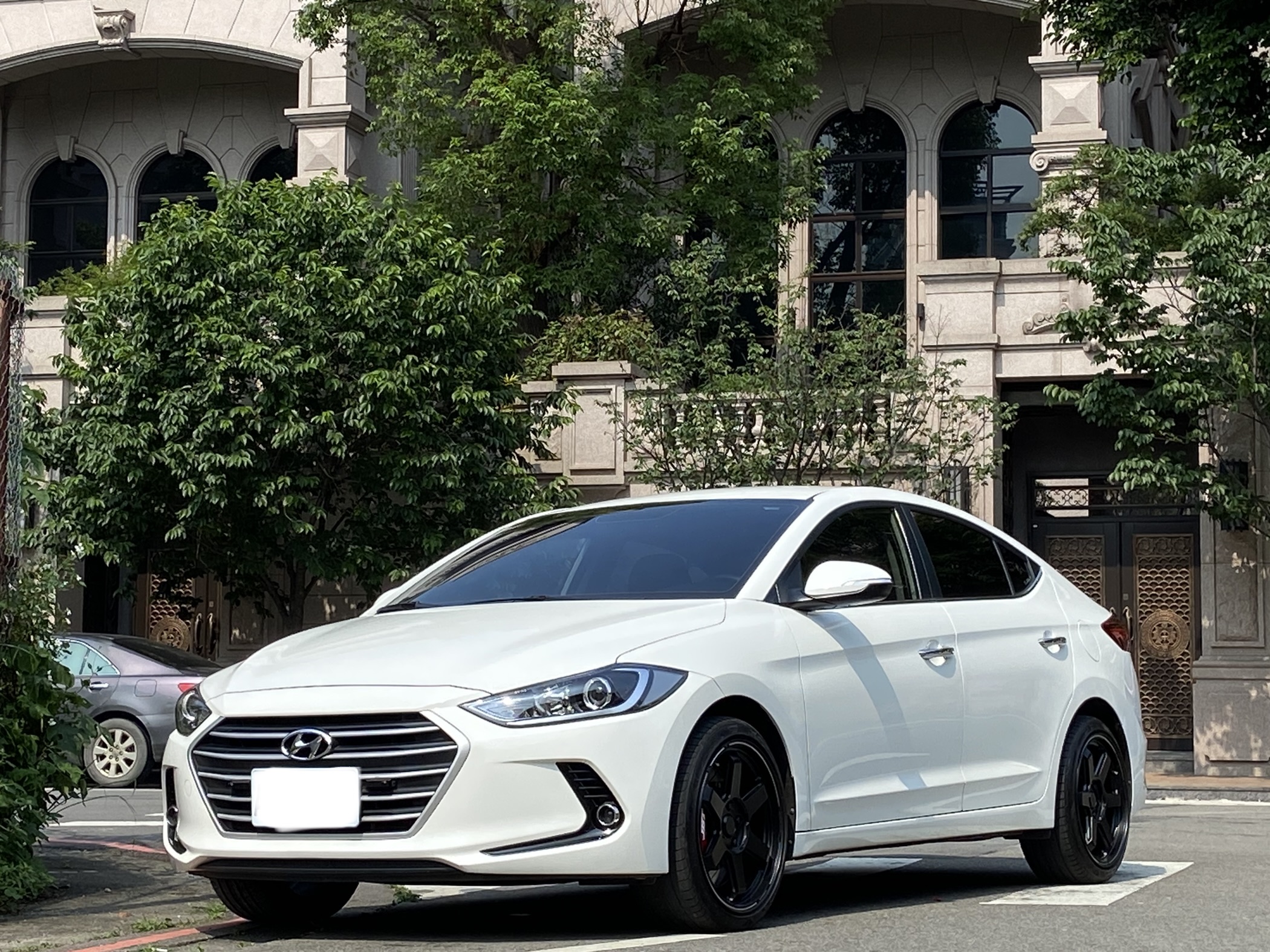 2017 Elantra 1.6 電話0909068733 同LINE 阿程  第1張相片