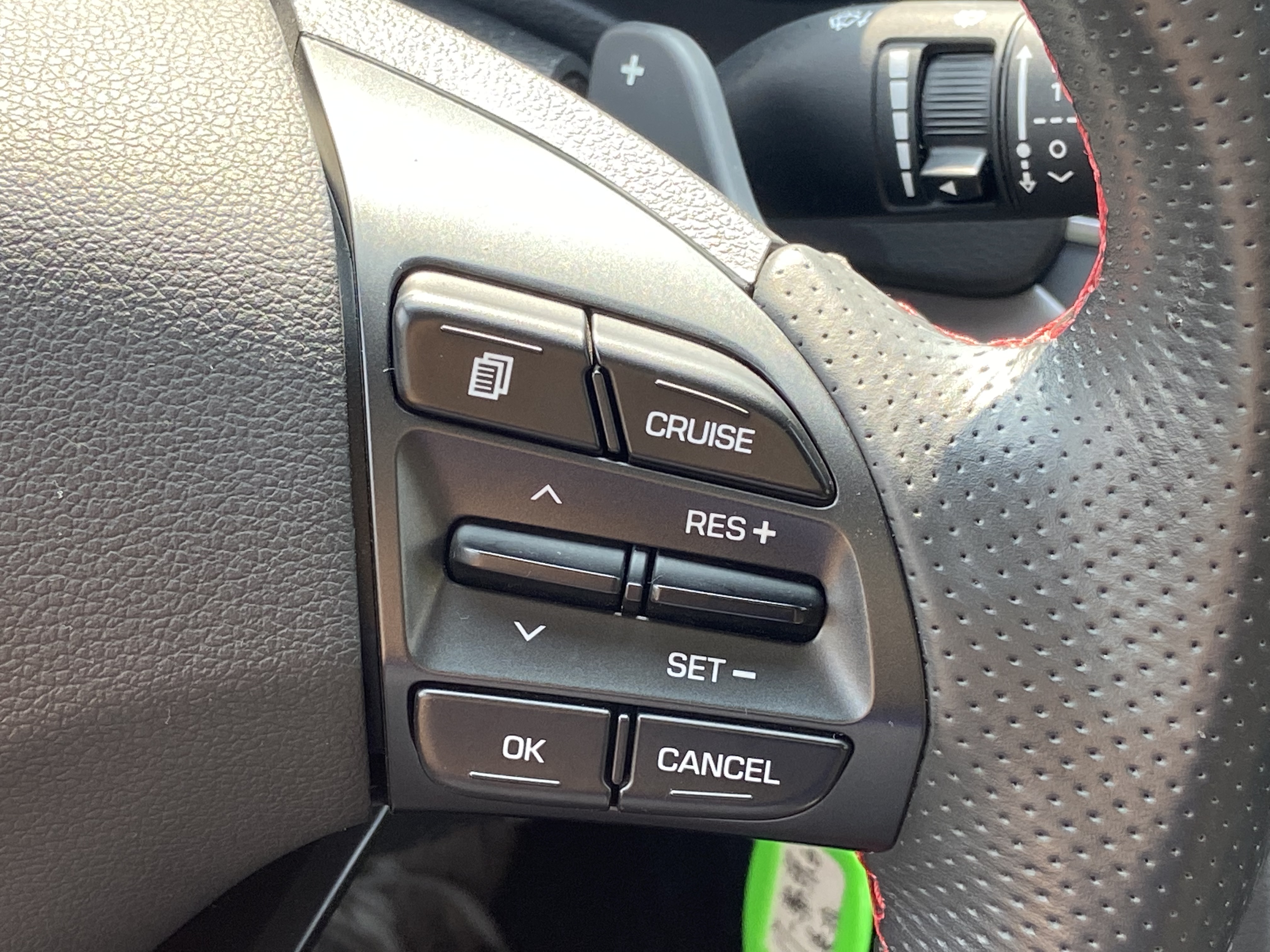 2017 Elantra 1.6 電話0909068733 同LINE 阿程  第6張相片